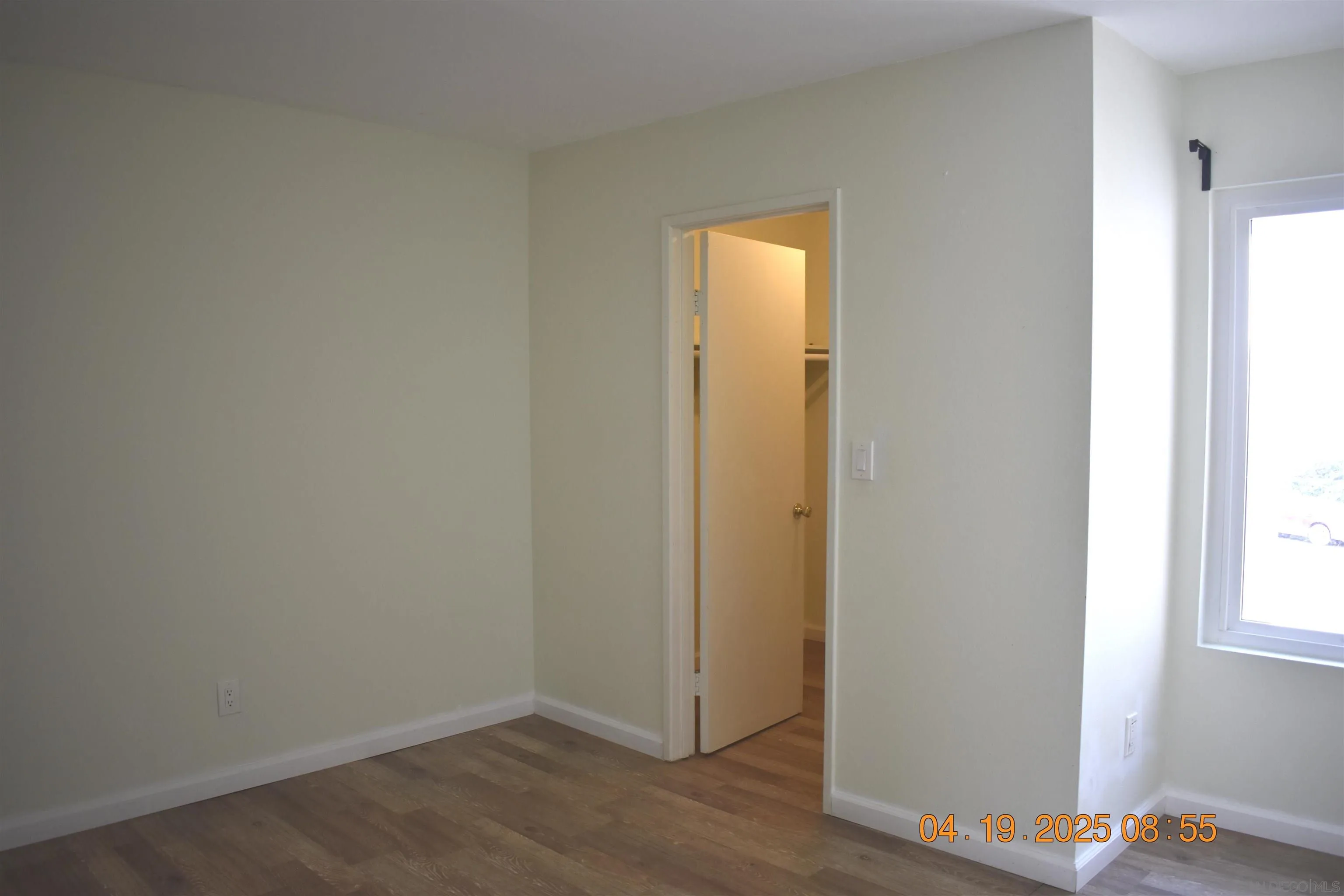 Photo #7: 250034948 Listing: Photo #7