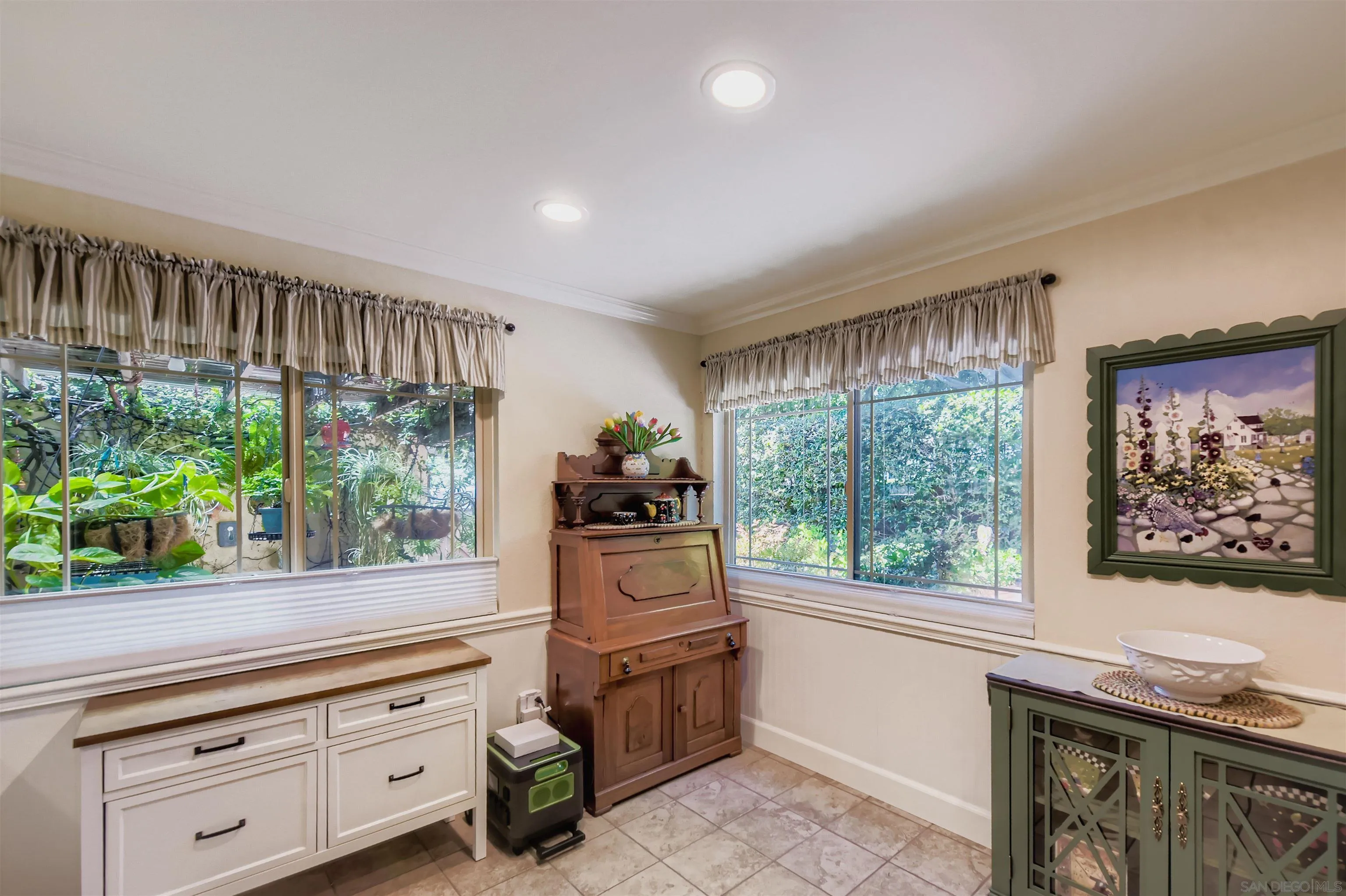 https://cdn.realtyfeed.com/cdn/127/250034955/81e40a4018e1d0ff4d039b847721481f.webp