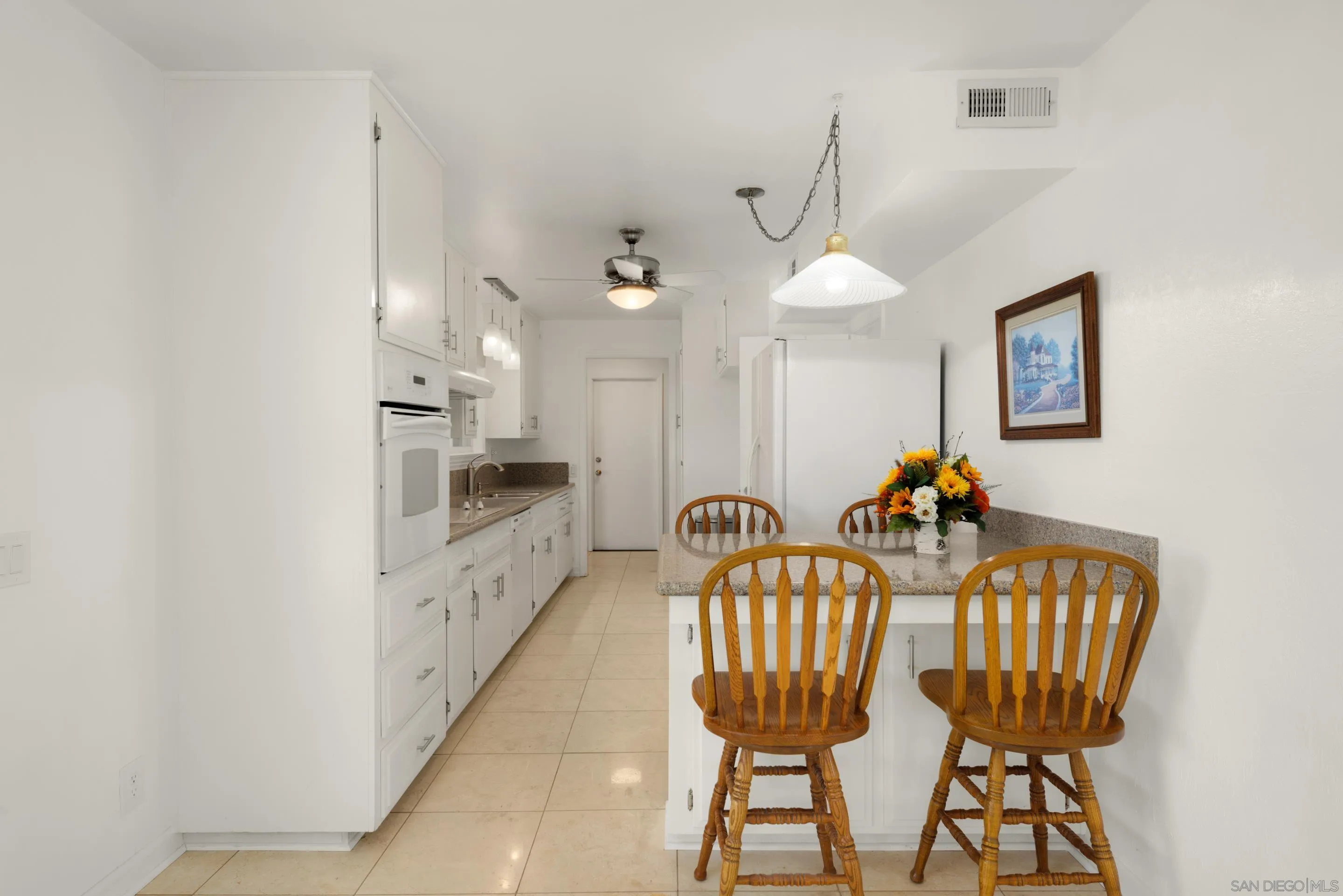 https://cdn.realtyfeed.com/cdn/127/250034957/9c1756156f6d3530adf6e74e55fec30e.webp