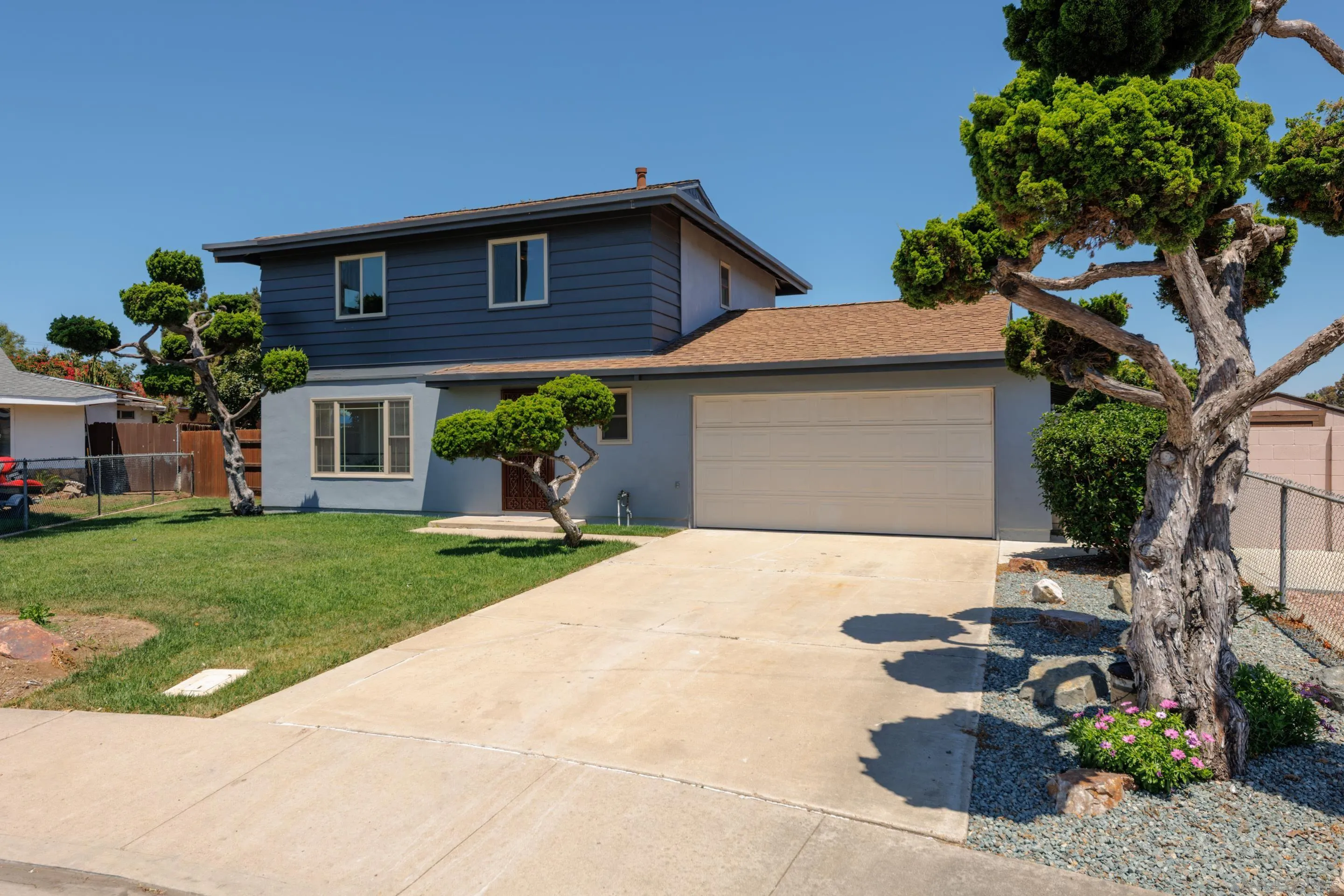 https://cdn.realtyfeed.com/cdn/127/250034957/e70a9f4c6b7a6025b3055e3e4294176e.webp