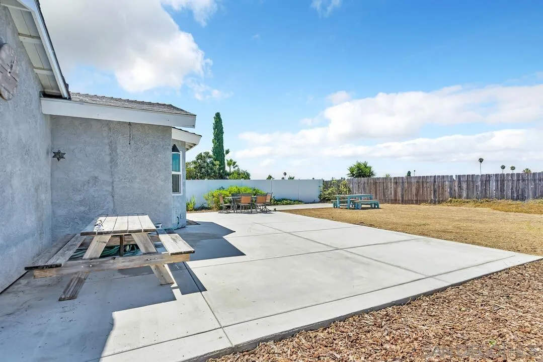 https://cdn.realtyfeed.com/cdn/127/250034973/362a9232272fde00ba88159c850abab9.webp