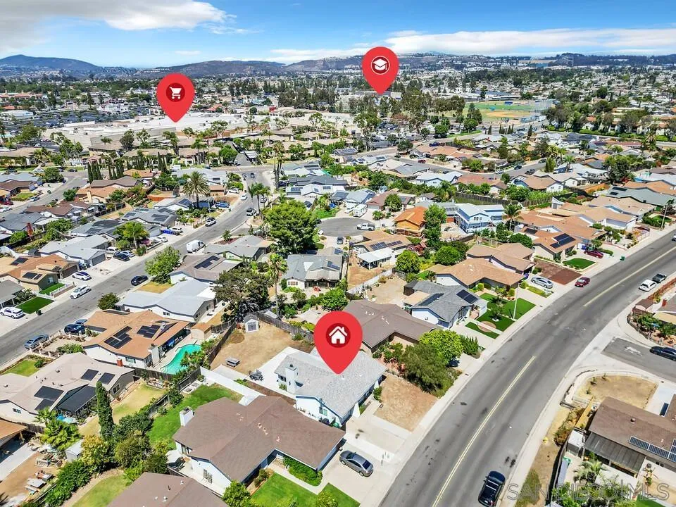 https://cdn.realtyfeed.com/cdn/127/250034973/758ab3b39538da789d32dc12993c1365.webp