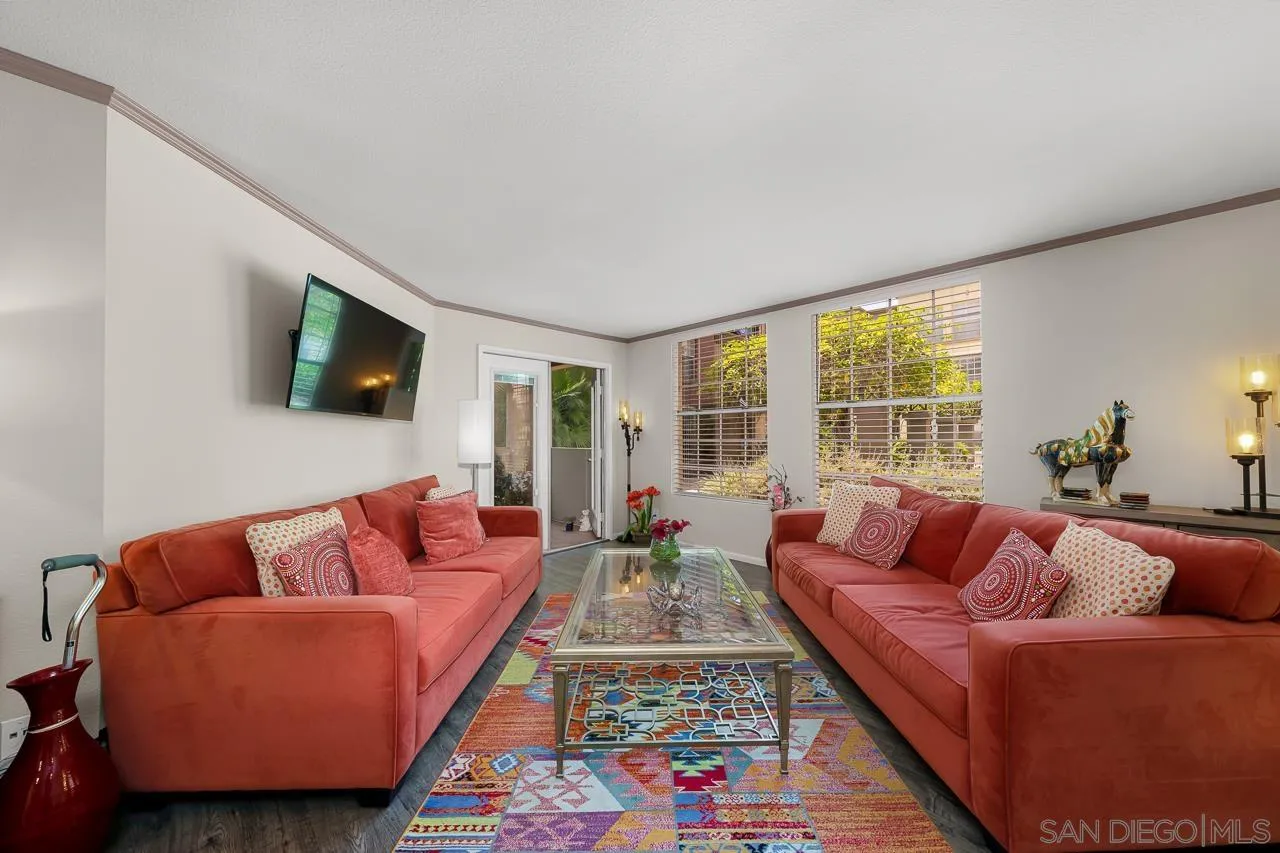 Photo #11: 250034977 Listing: Photo #11