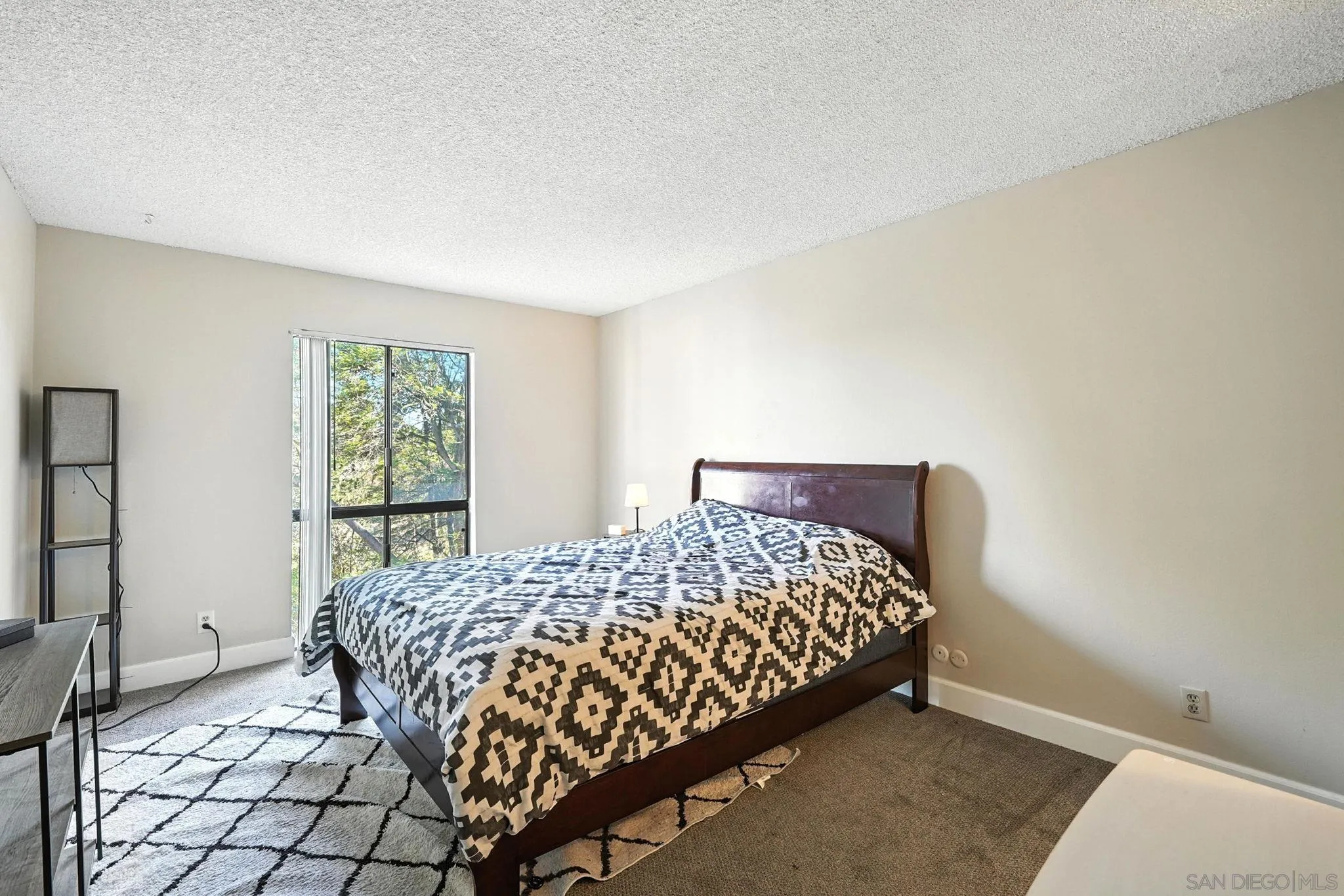 Photo #12: 250034979 Listing: Photo #12