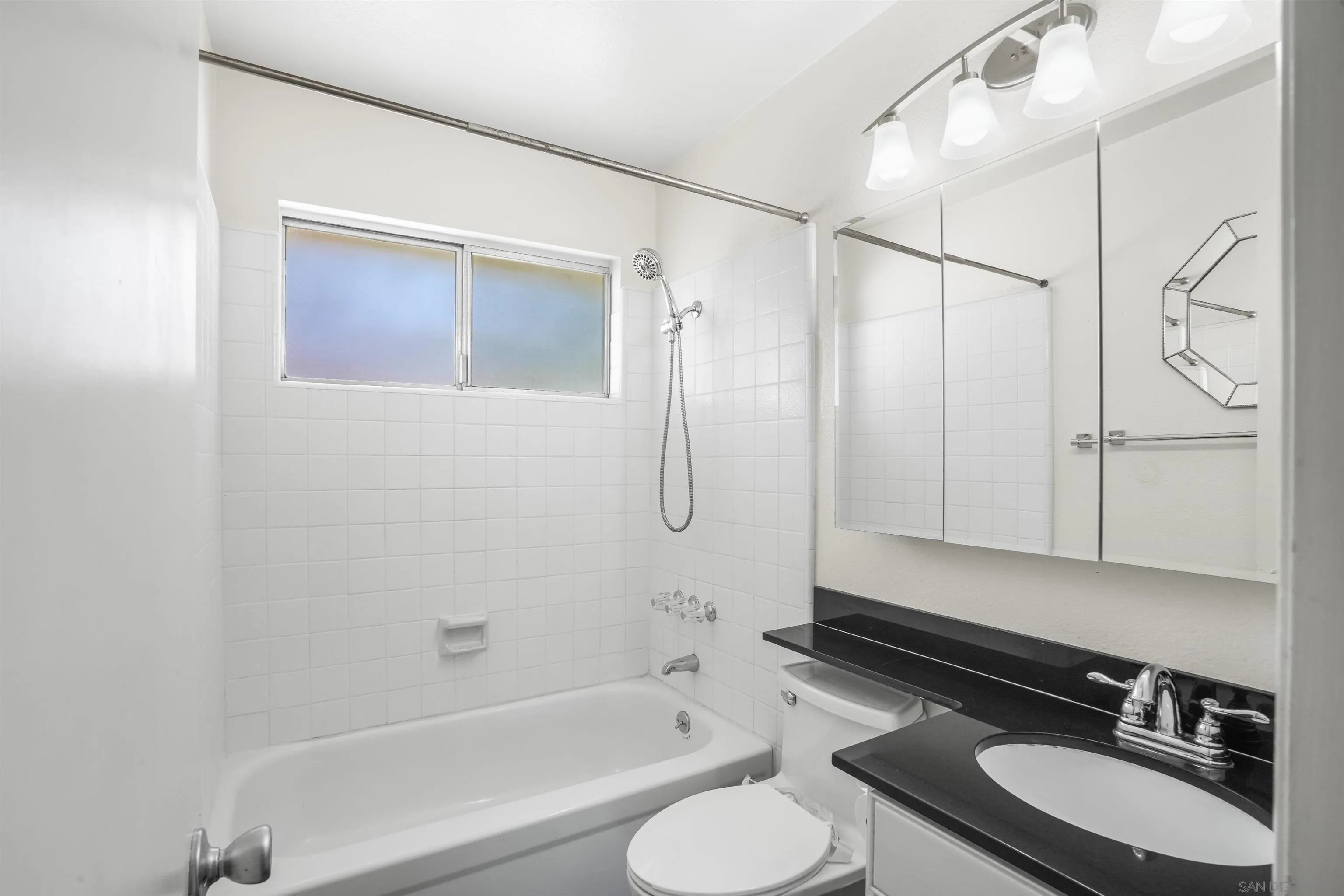 https://cdn.realtyfeed.com/cdn/127/250034981/4d9d0e896a0d17e94e0a8c15b482b7a5.webp