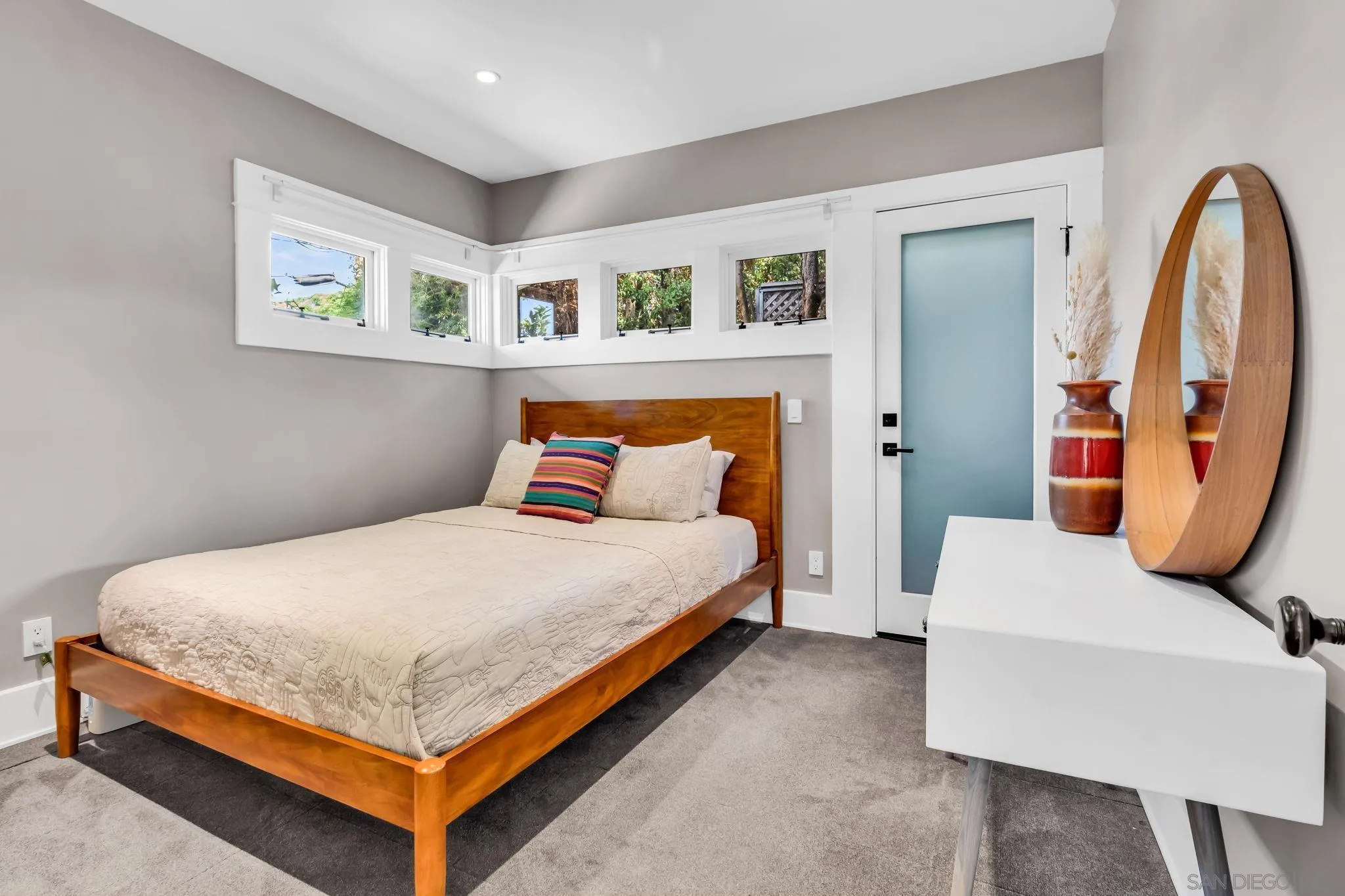 https://cdn.realtyfeed.com/cdn/127/250034987/4082c344b7e2214313bd32f9d5842437.webp