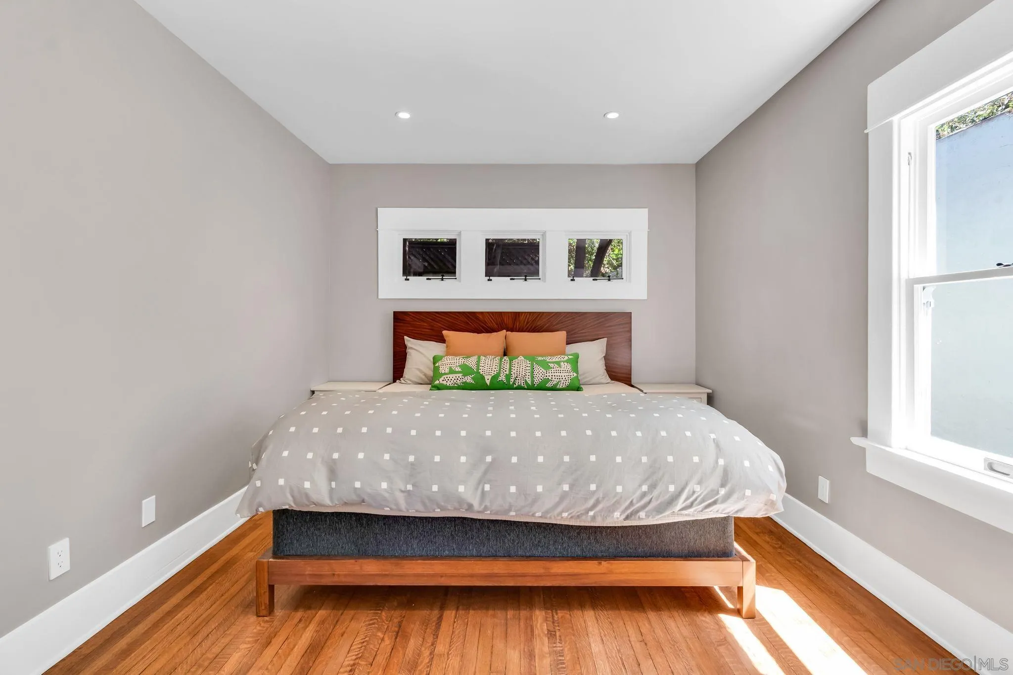 https://cdn.realtyfeed.com/cdn/127/250034987/7242a81182fd82f9b356a93ff9d40487.webp