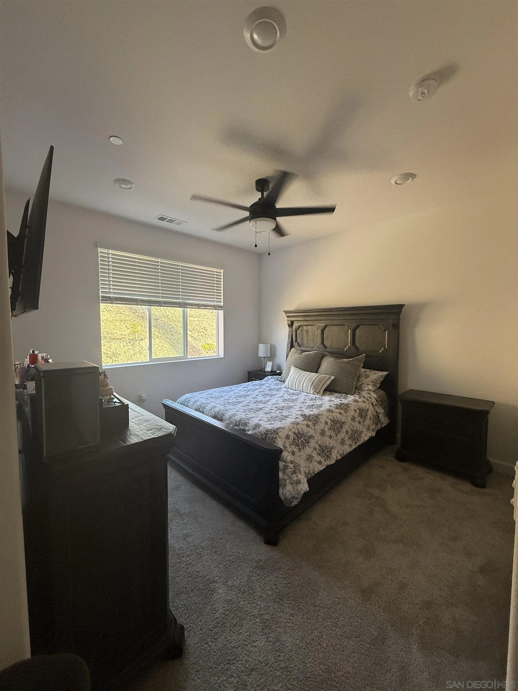 Photo #4: 250034996 Listing 