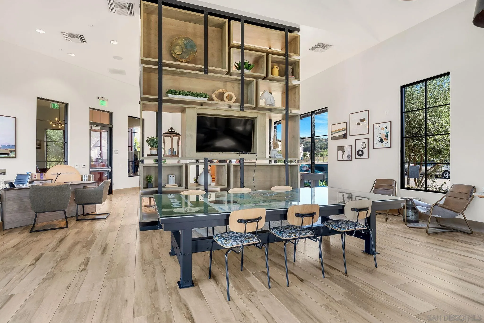 https://cdn.realtyfeed.com/cdn/127/250034998/4b1af72d2dbb6f2f3669b97b7ed4faa0.webp
