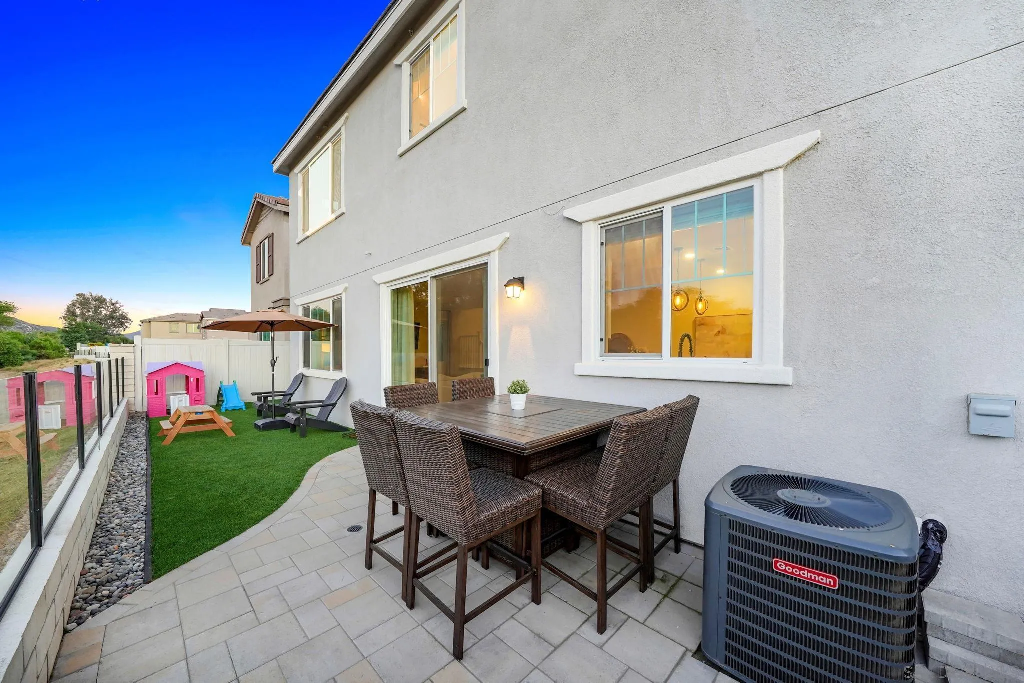 https://cdn.realtyfeed.com/cdn/127/250034998/df3c4d1f26f5b264d84d04f572e28e6d.webp