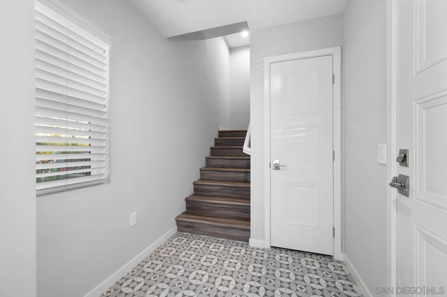 Photo #4: 250035016 Listing 