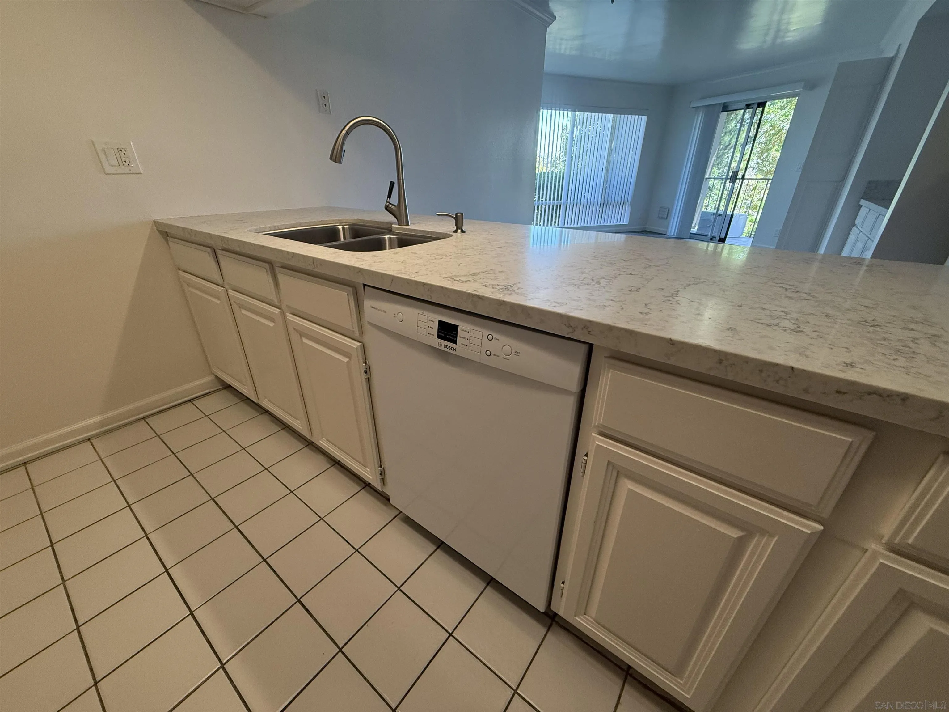 Photo #17: 250035023 Listing: Photo #17