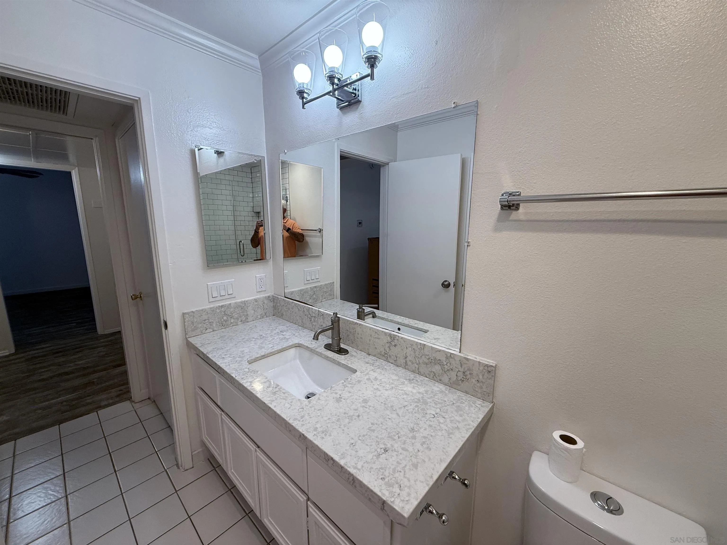 Photo #13: 250035023 Listing: Photo #13