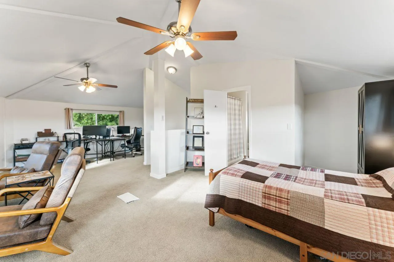 https://cdn.realtyfeed.com/cdn/127/250035024/9ca5bef9d25204e09148b993c7f3d45b.webp