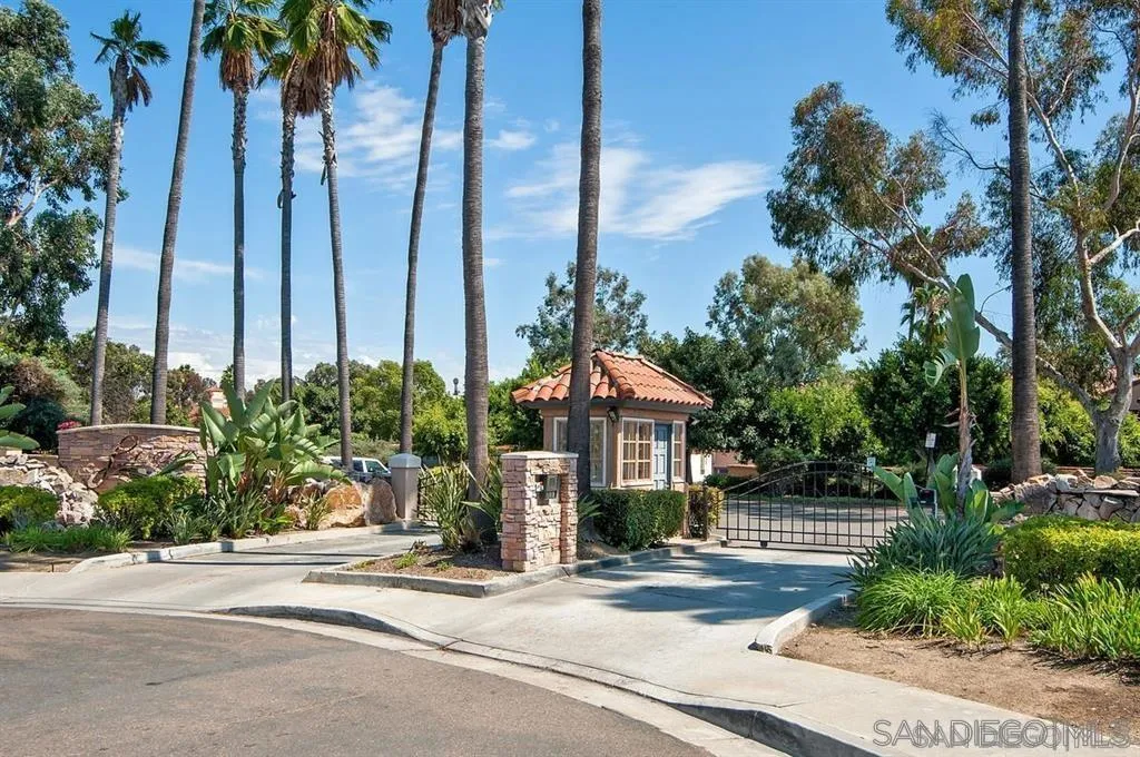 Photo #2: 250035025 Listing 