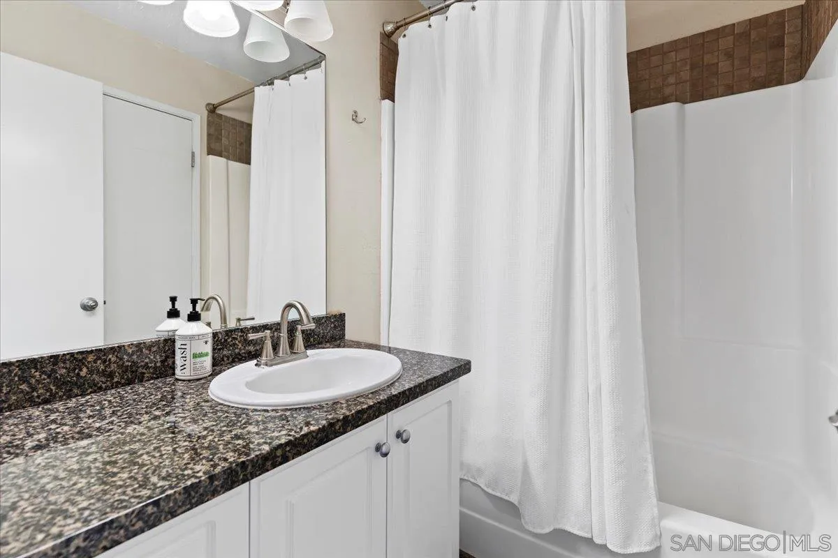 Photo #23: 250035047 Listing: Photo #23