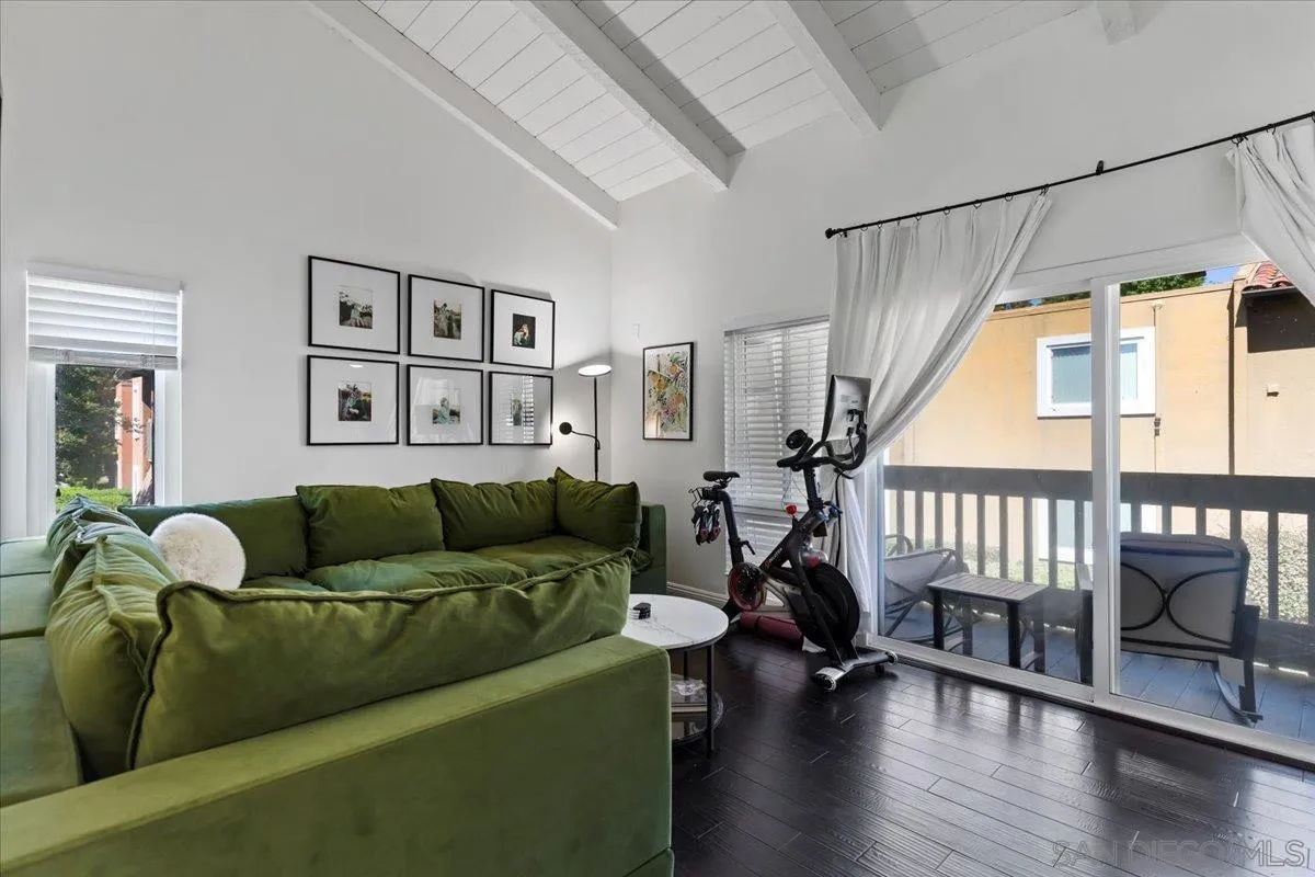Photo #4: 250035047 Listing 