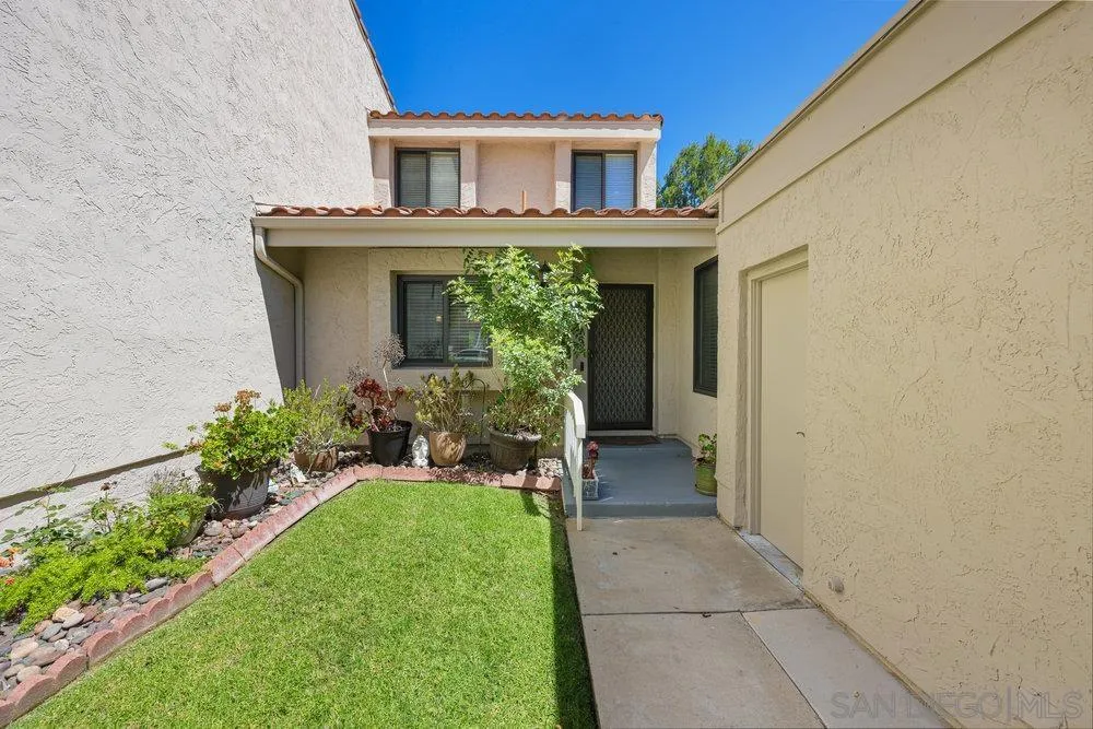Photo #2: 250035050 Listing 