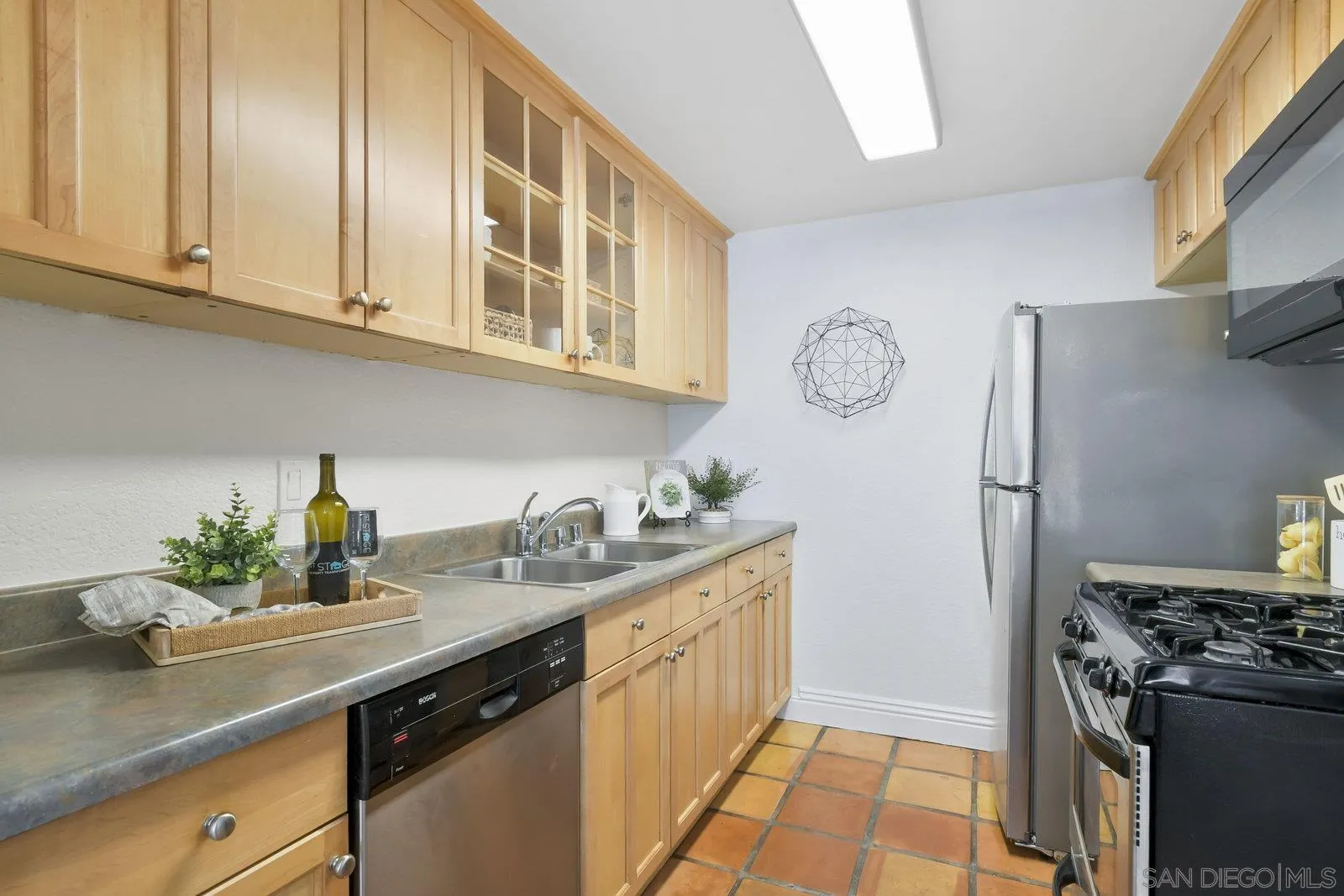 Photo #12: 250035051 Listing: Photo #12