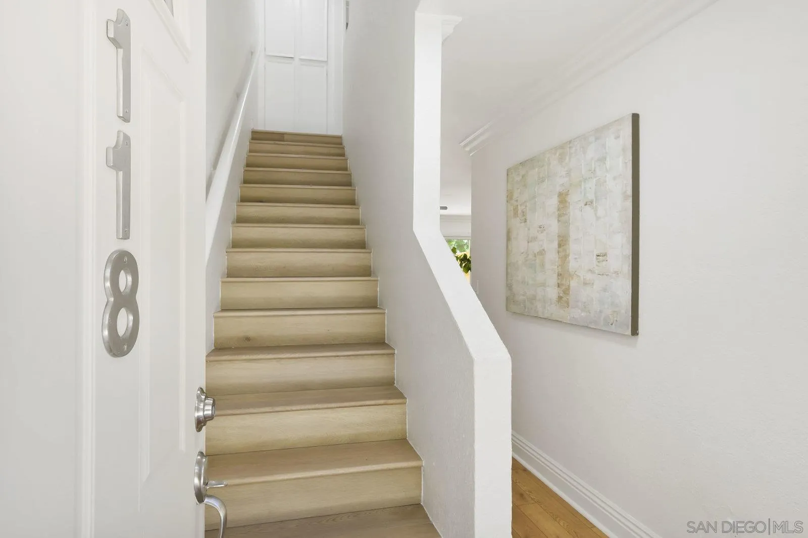 Photo #3: 250035051 Listing 