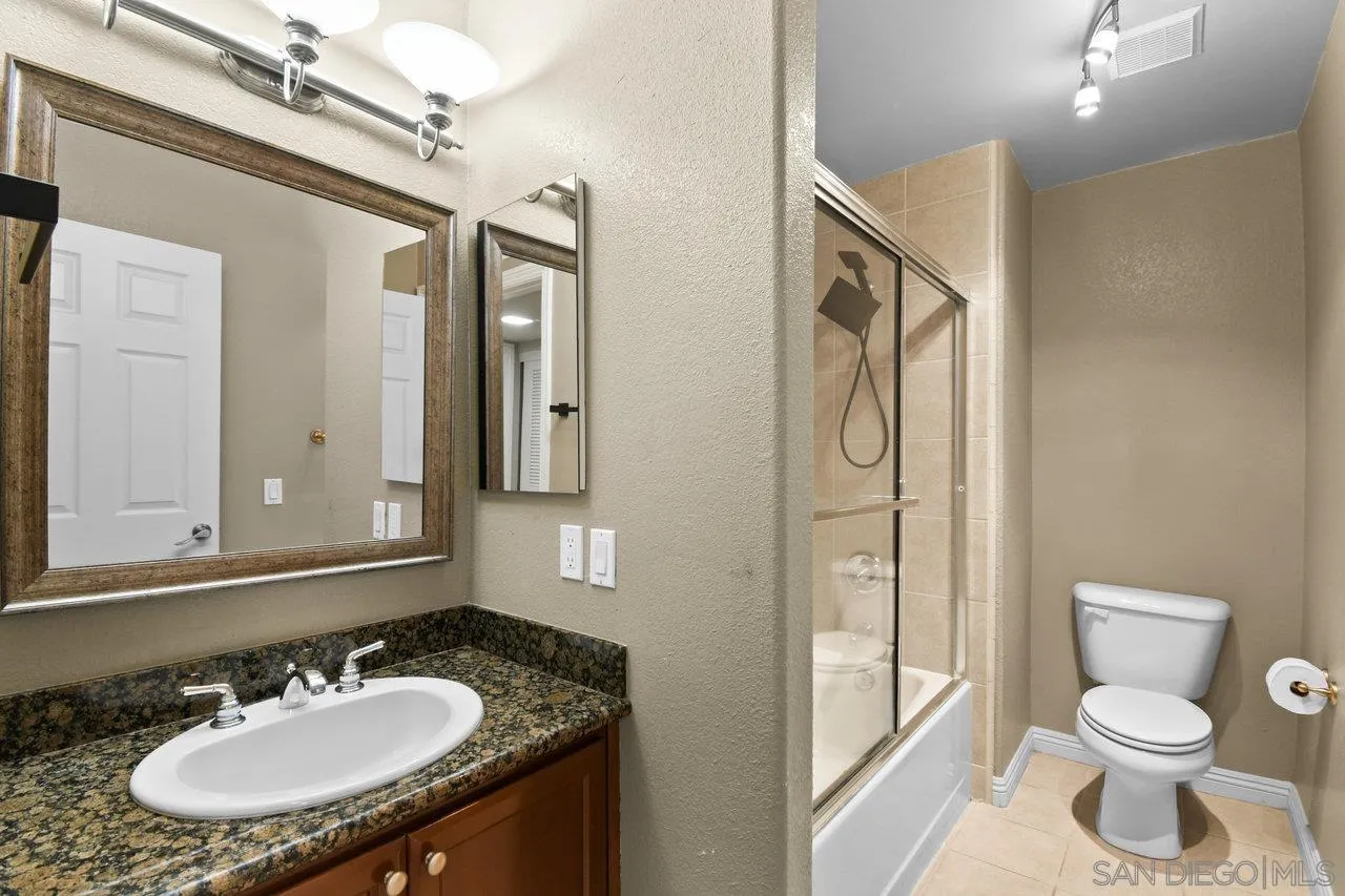 Photo #15: 250035052 Listing: Photo #15