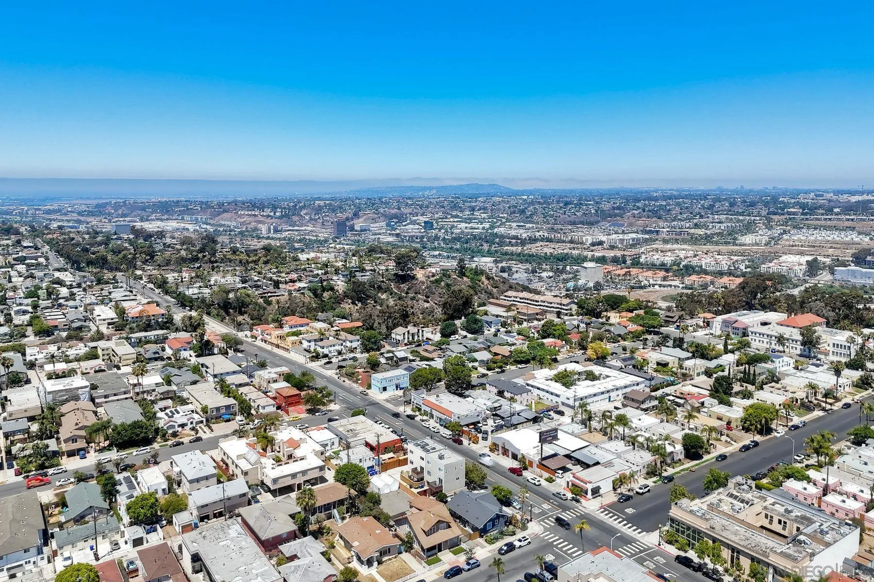 https://cdn.realtyfeed.com/cdn/127/250035053/ac1e26003e49b738642ad3f6bae9716c.webp