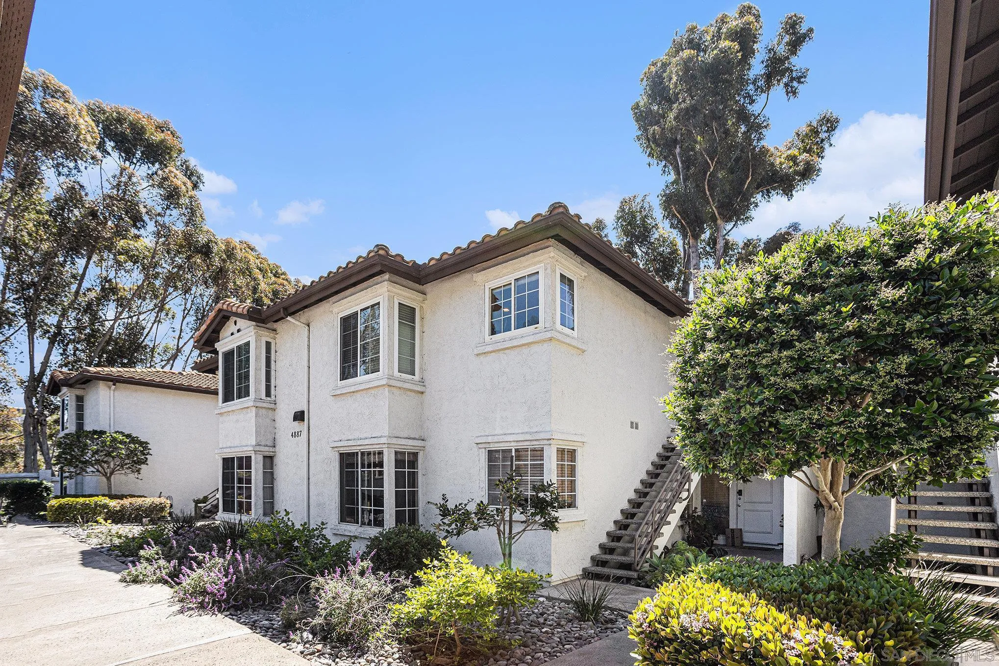 Photo #3: 250035059 Listing 