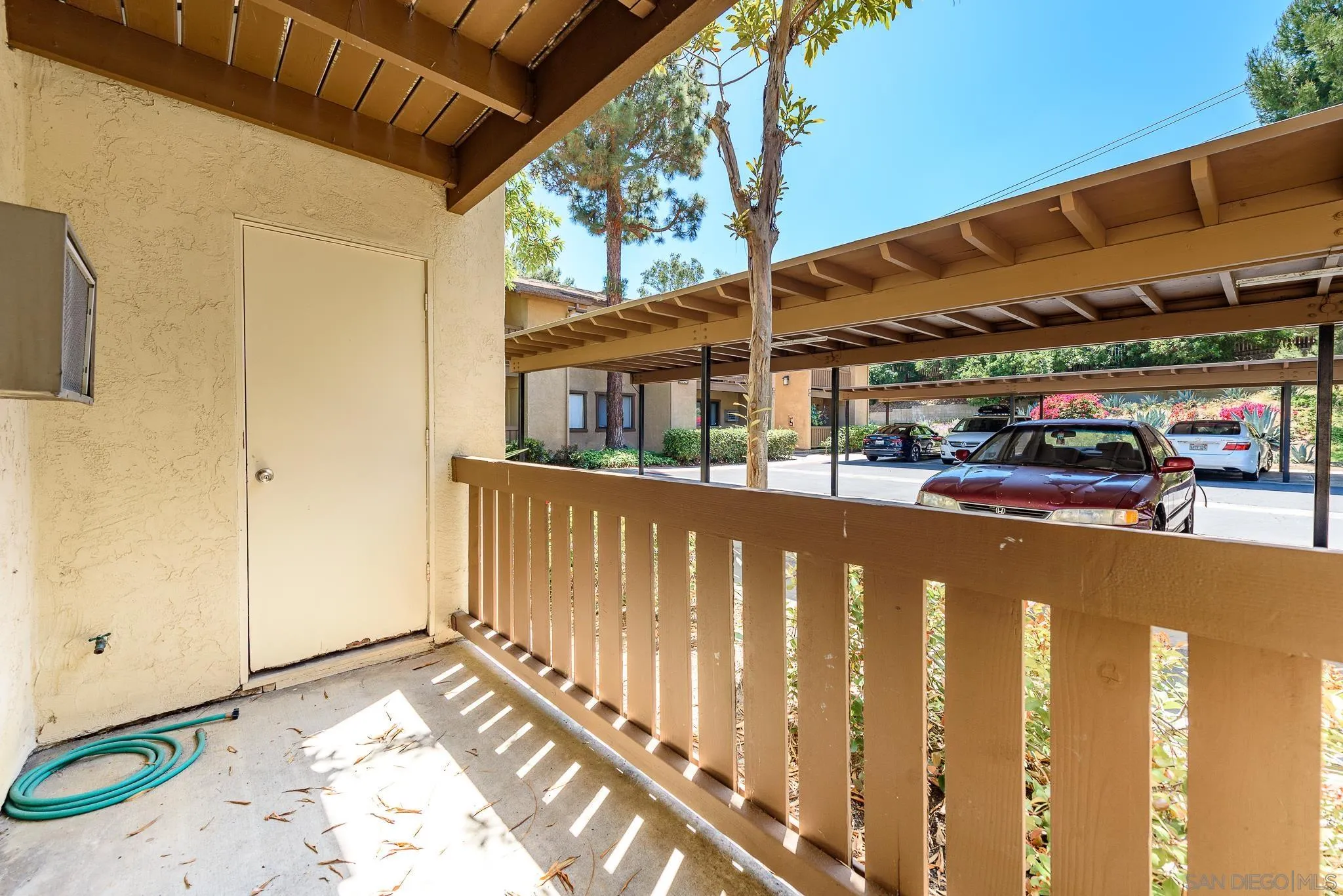 Photo #8: 250035063 Listing: Photo #8