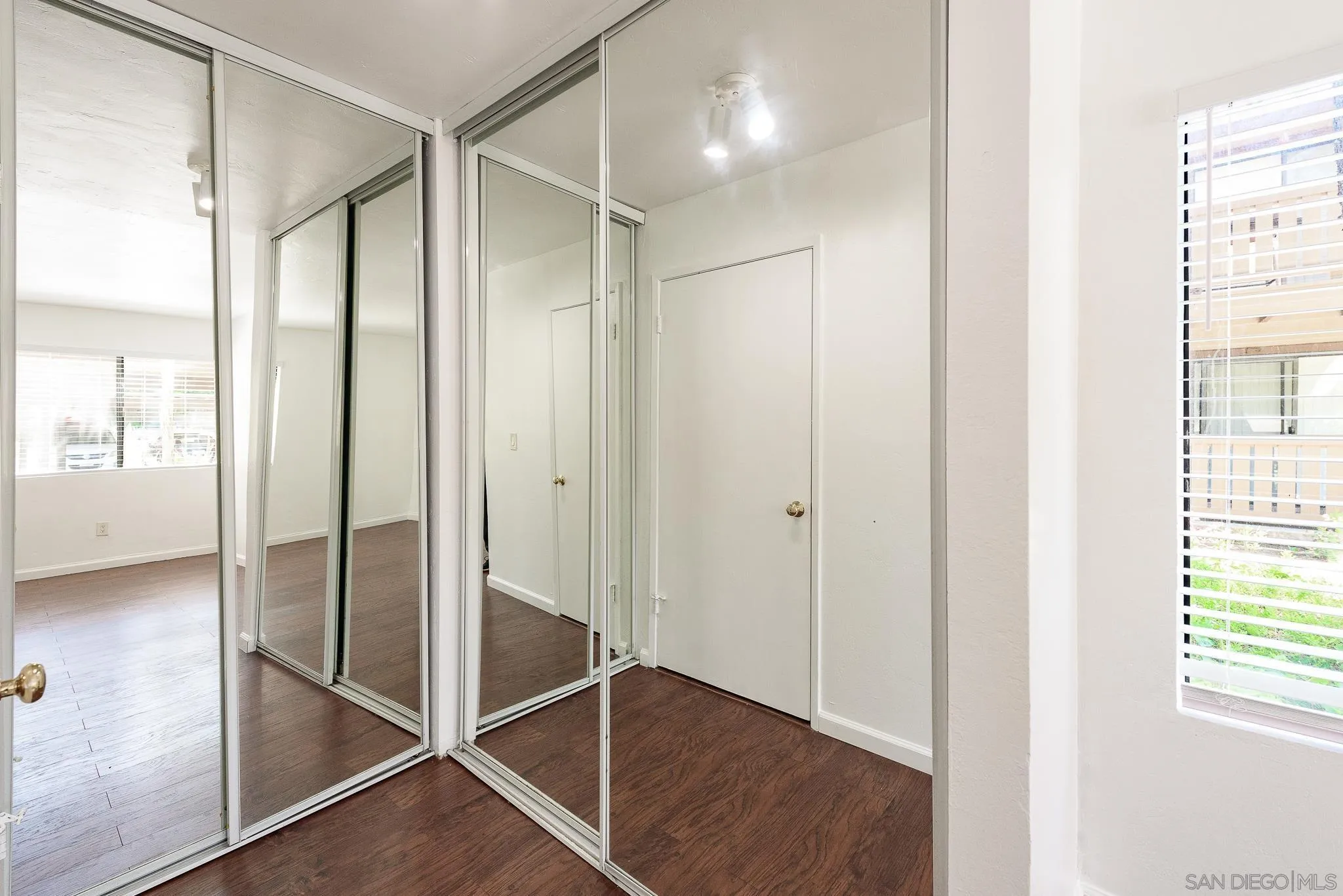 Photo #13: 250035063 Listing: Photo #13