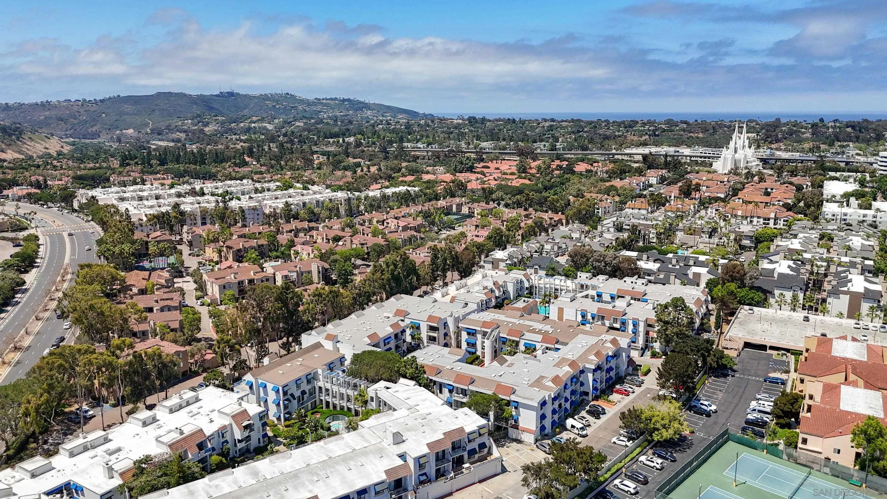 https://cdn.realtyfeed.com/cdn/127/250035068/25a2dc50b6ab19612b807ec844371295.webp