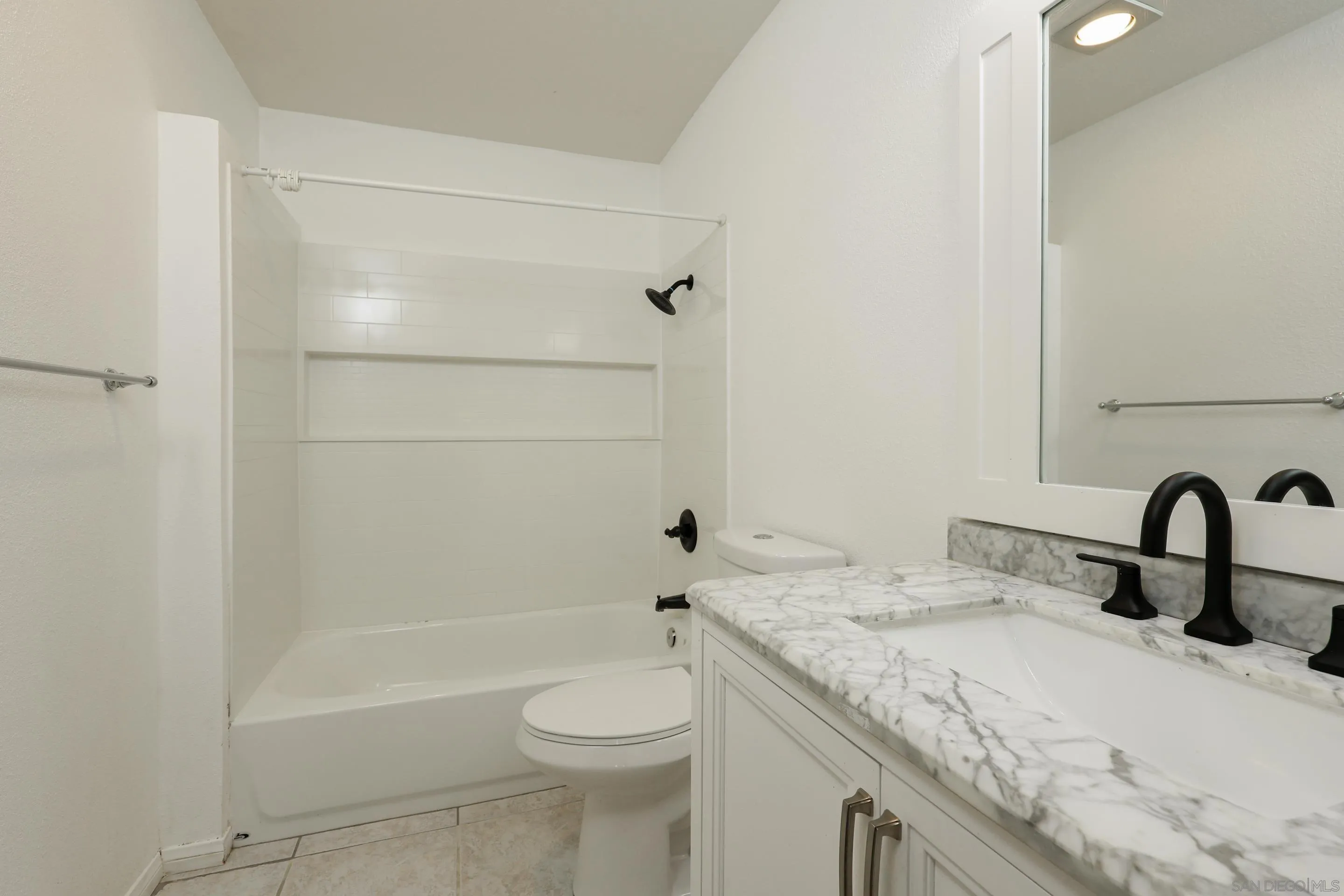 Photo #14: 250035068 Listing: Photo #14