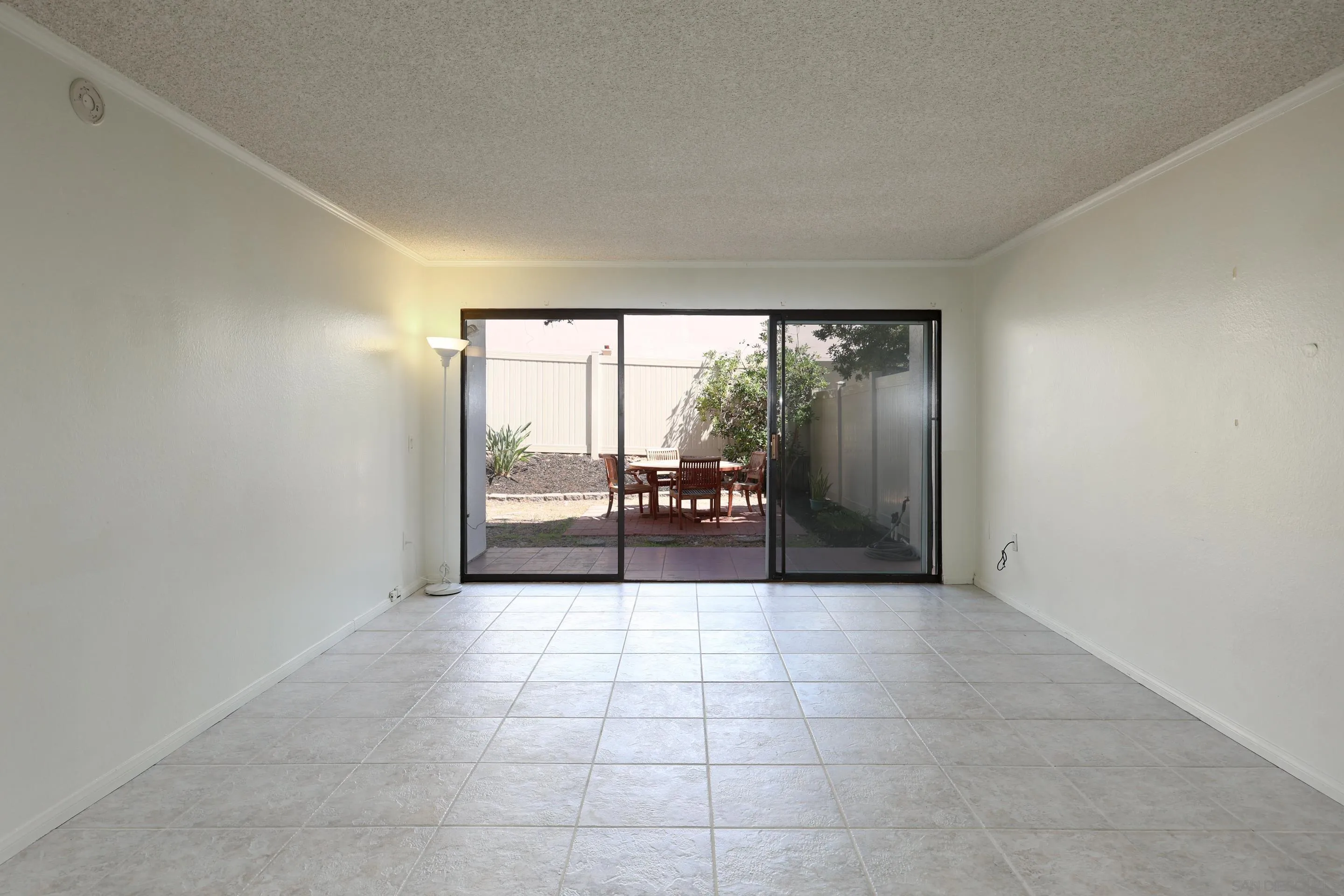 Photo #7: 250035068 Listing: Photo #7
