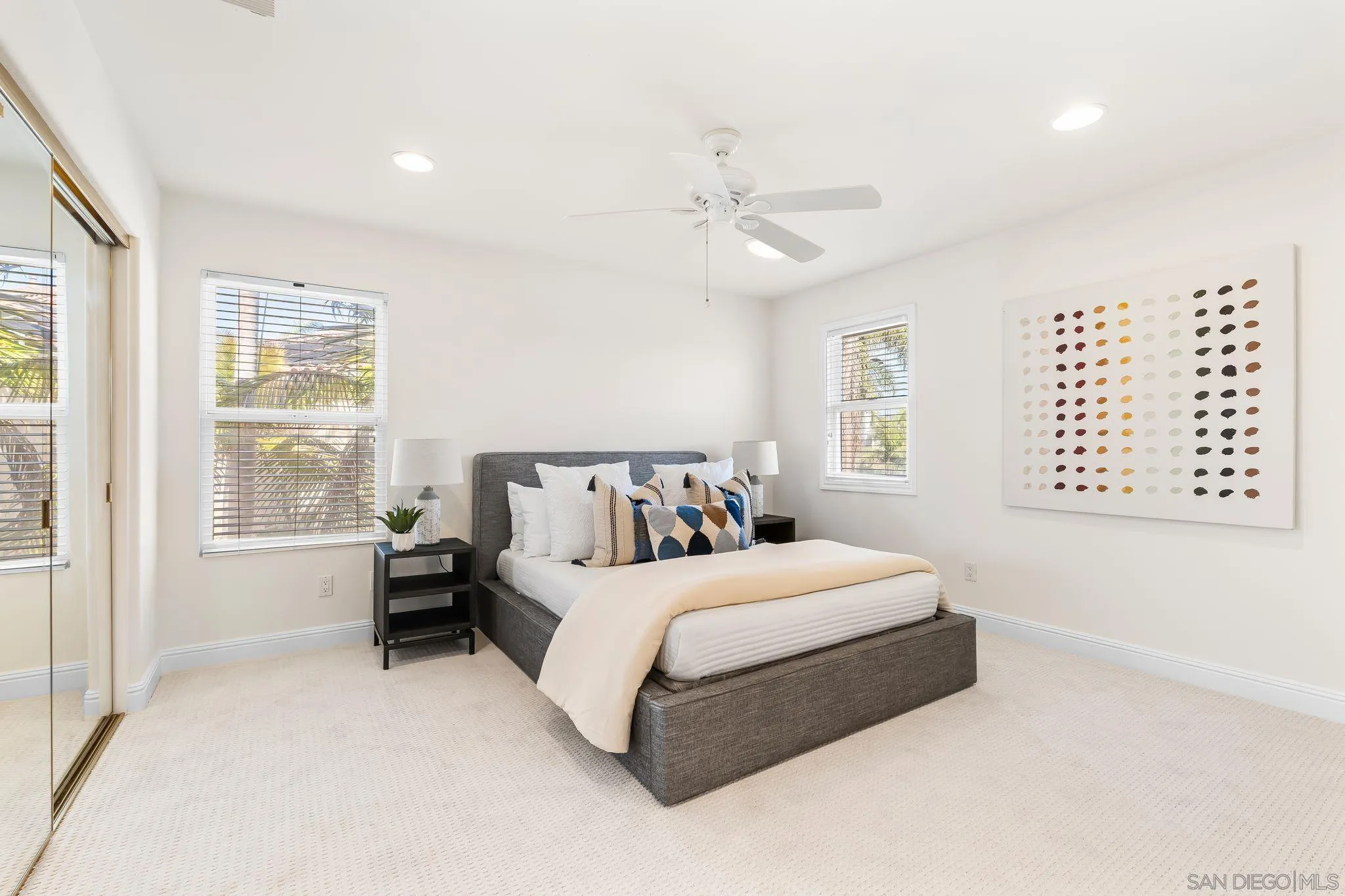 https://cdn.realtyfeed.com/cdn/127/250035069/d421f26fe624b13e6282820c7cabd3ea.webp