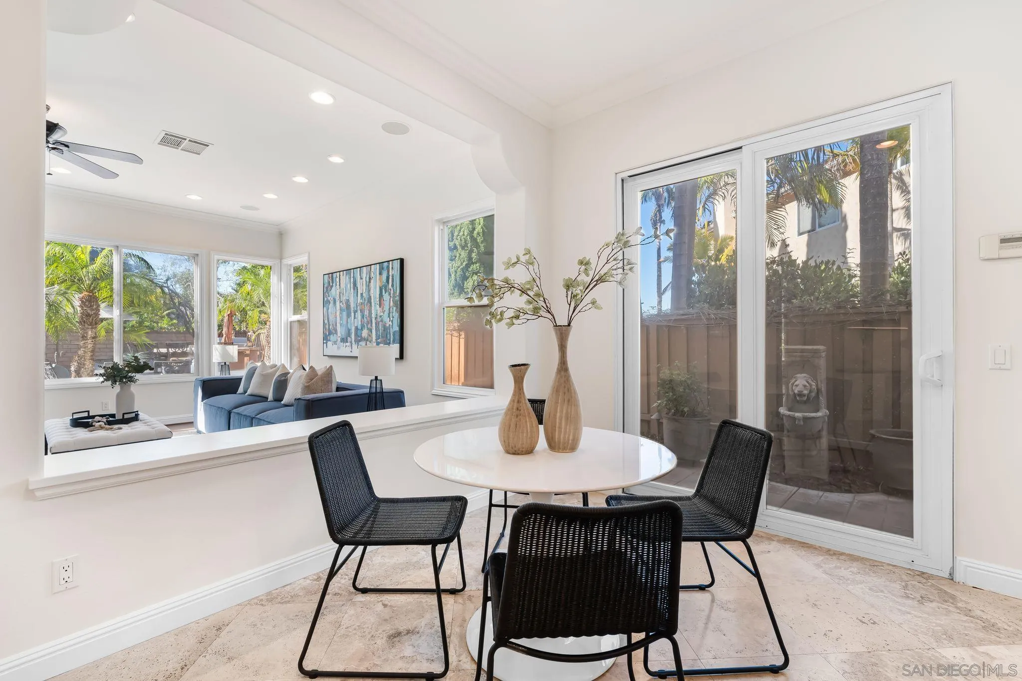 https://cdn.realtyfeed.com/cdn/127/250035069/e4a41f1c569c1133f7712ef8516b5941.webp