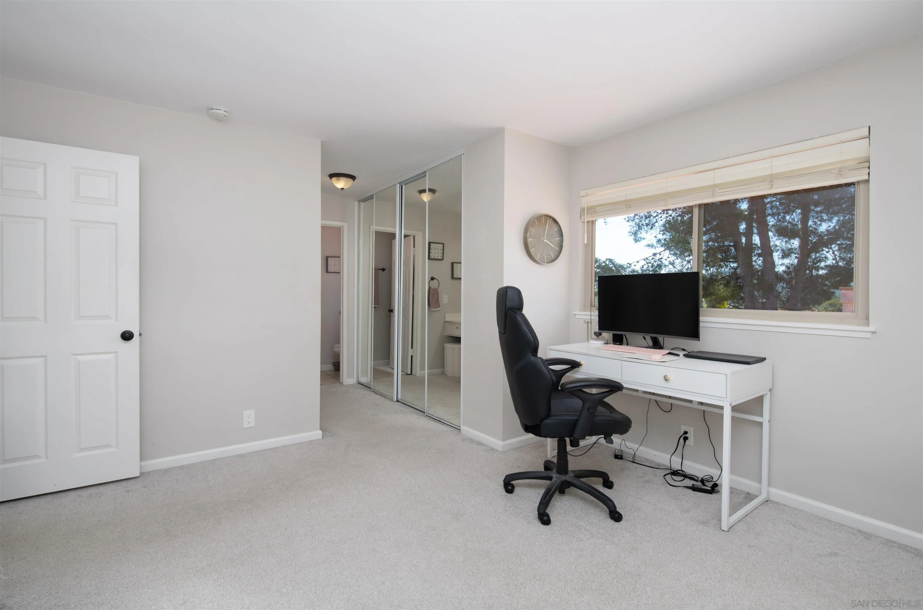 Photo #10: 250035074 Listing: Photo #10