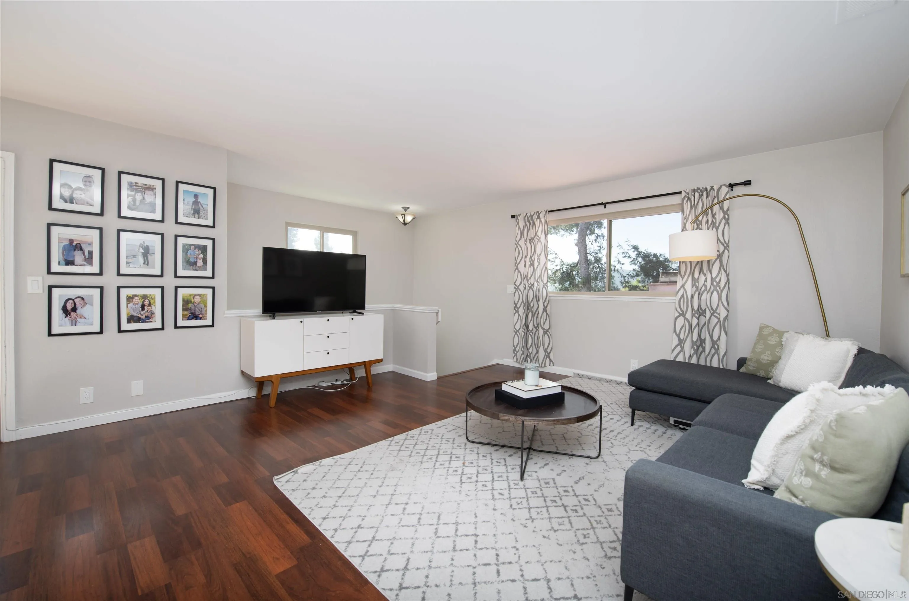 Photo #4: 250035074 Listing 