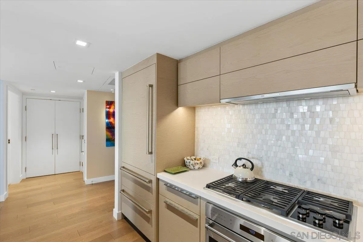 Photo #4: 250035080 Listing 
