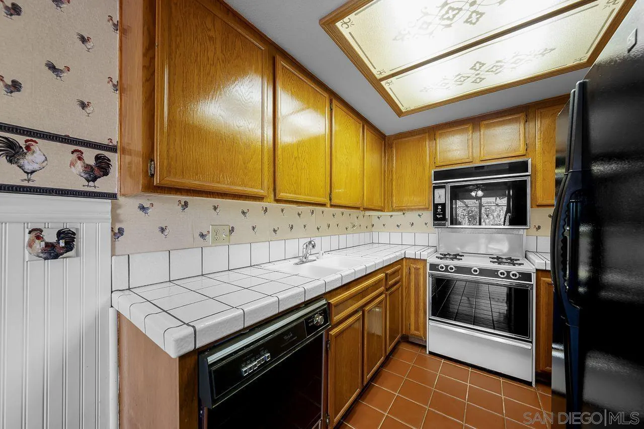 Photo #7: 250035081 Listing: Photo #7