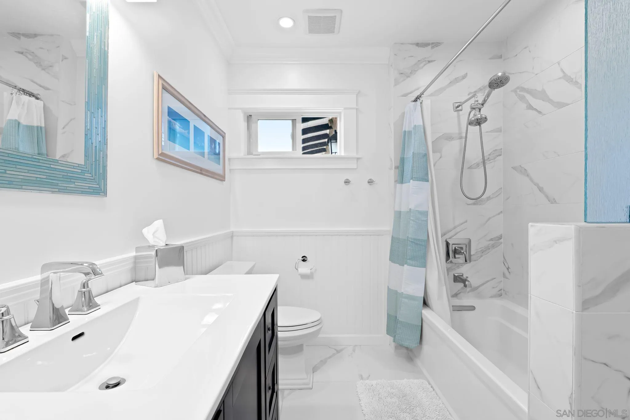 https://cdn.realtyfeed.com/cdn/127/250035082/1c64e4a2bce4eb3464387cb7aefe7bb5.webp