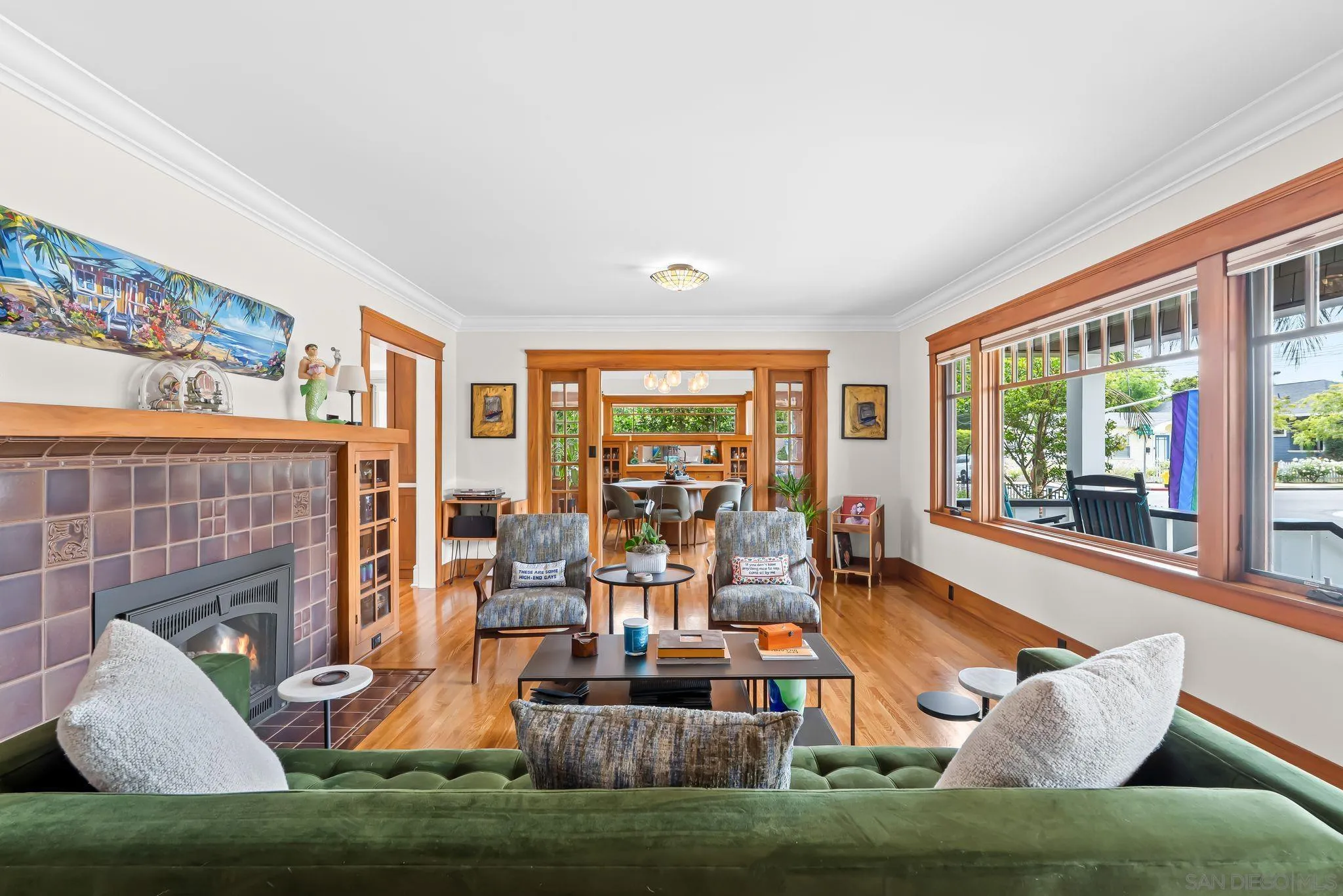 https://cdn.realtyfeed.com/cdn/127/250035082/bc32434b7db0a47fdedc3b8f9a8f8d9d.webp