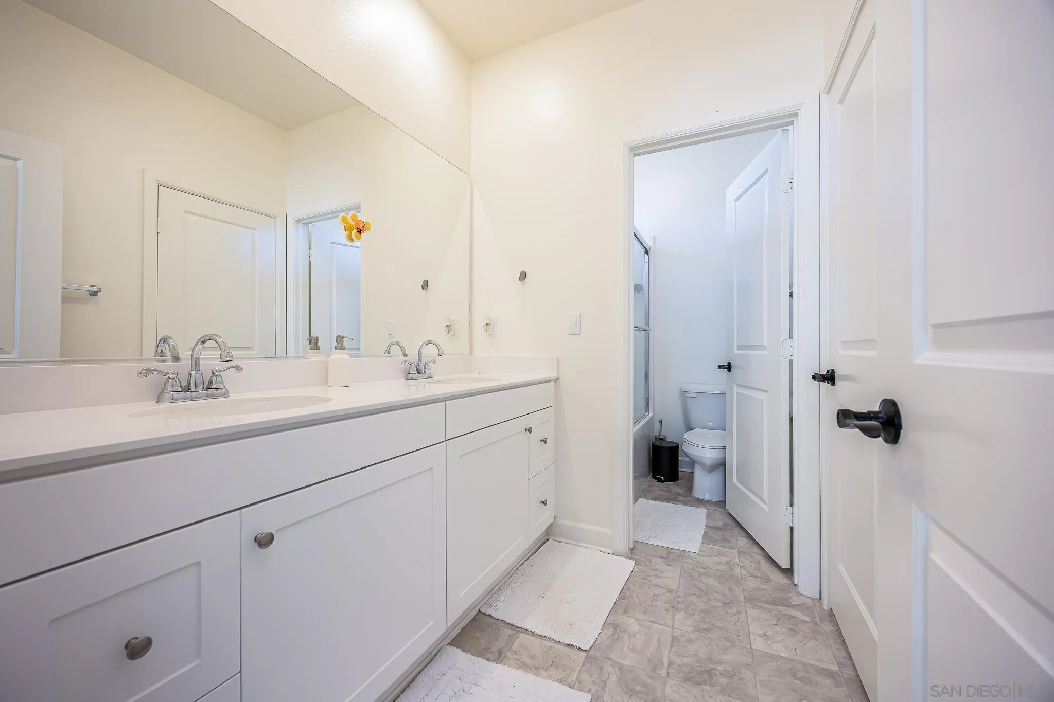 https://cdn.realtyfeed.com/cdn/127/250035092/74ca8366e7708736696400f829e1bd8d.webp