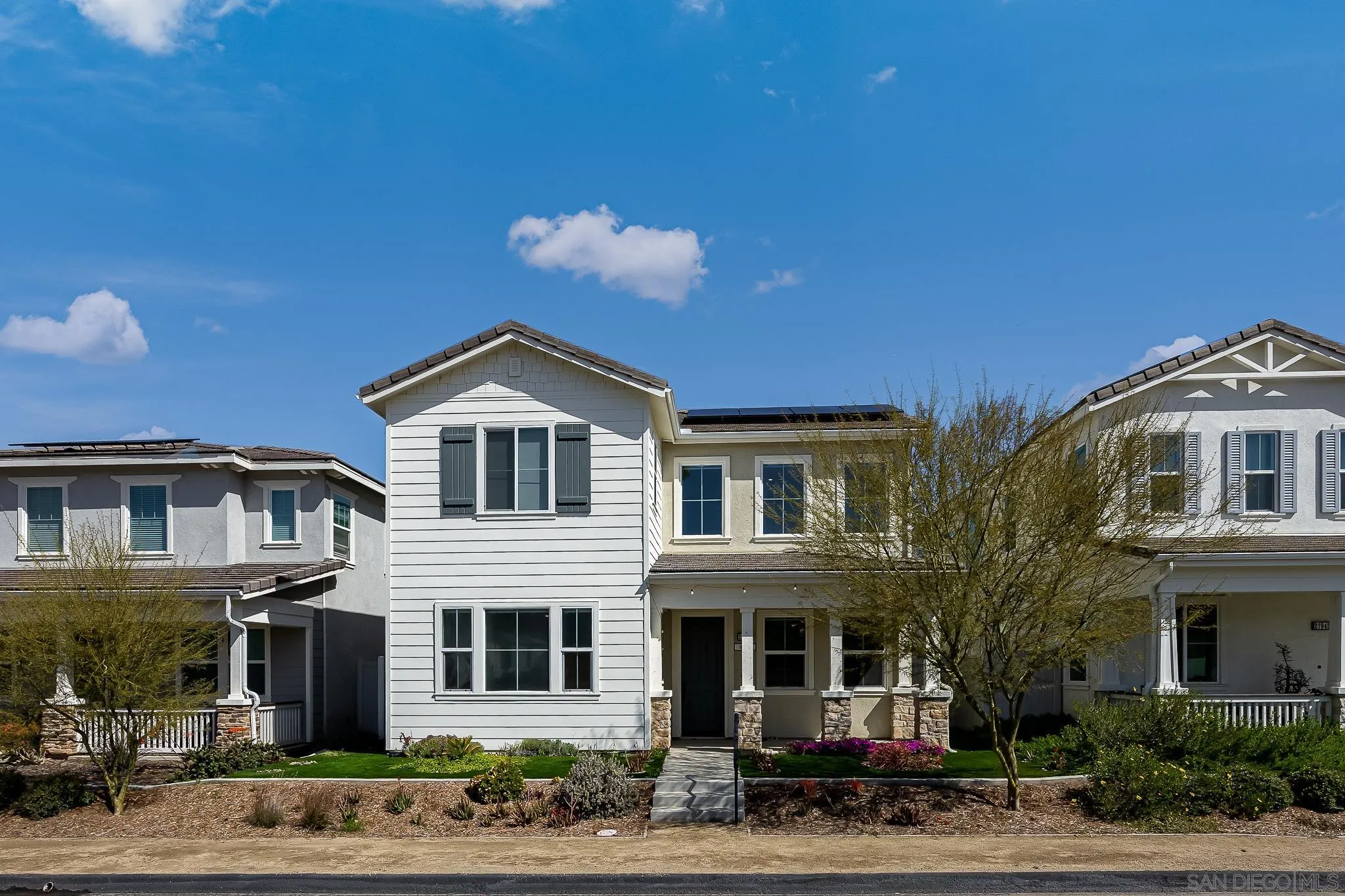 https://cdn.realtyfeed.com/cdn/127/250035092/e1024b8c276f038d0ec34851054100ad.webp