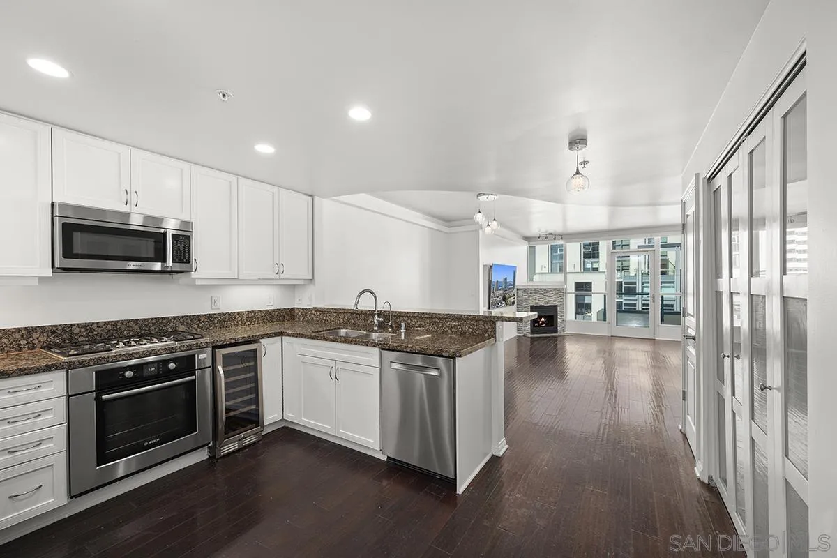 Photo #19: 250035093 Listing: Photo #19