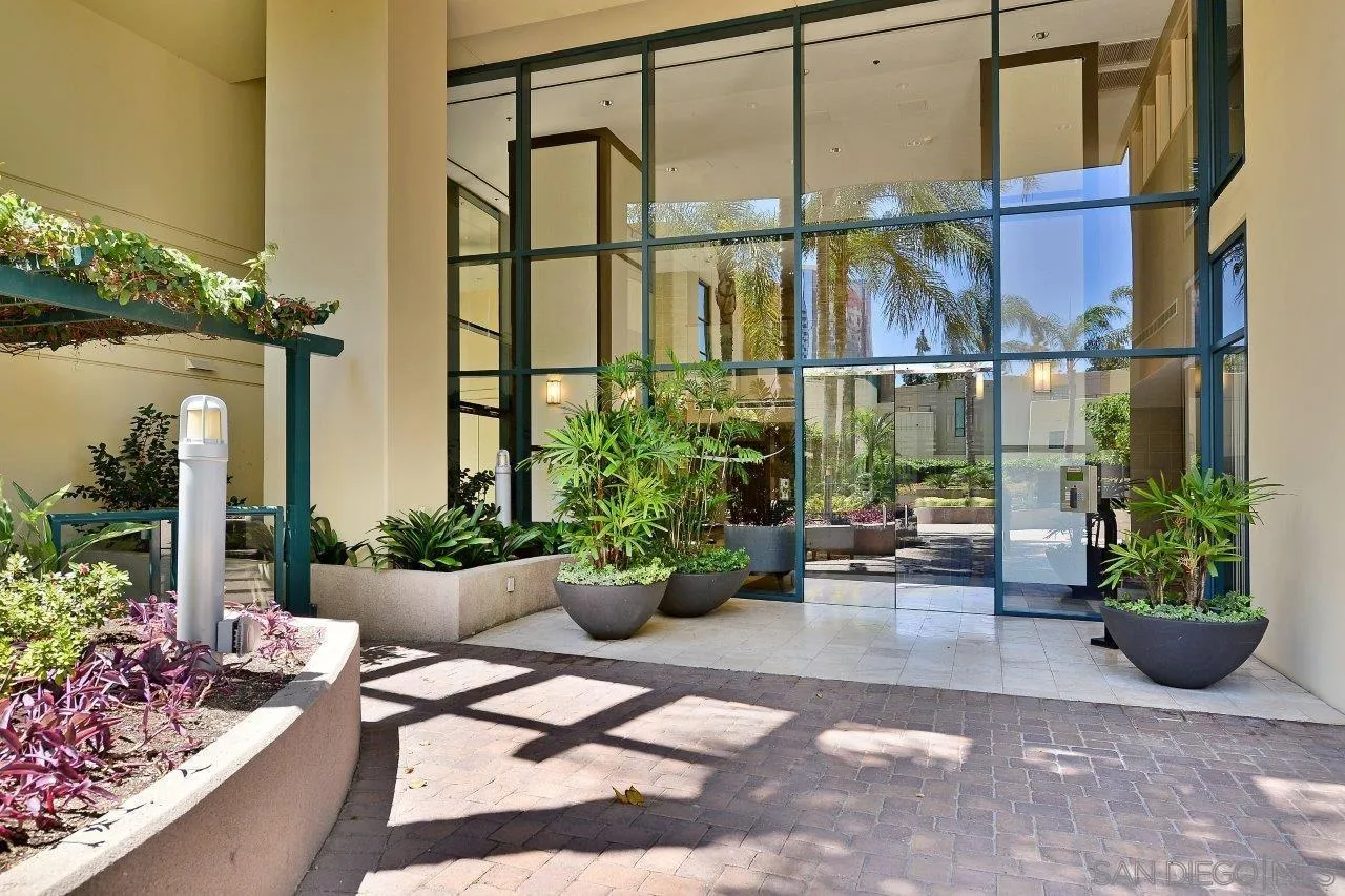 Photo #38: 250035093 Listing: Photo #38