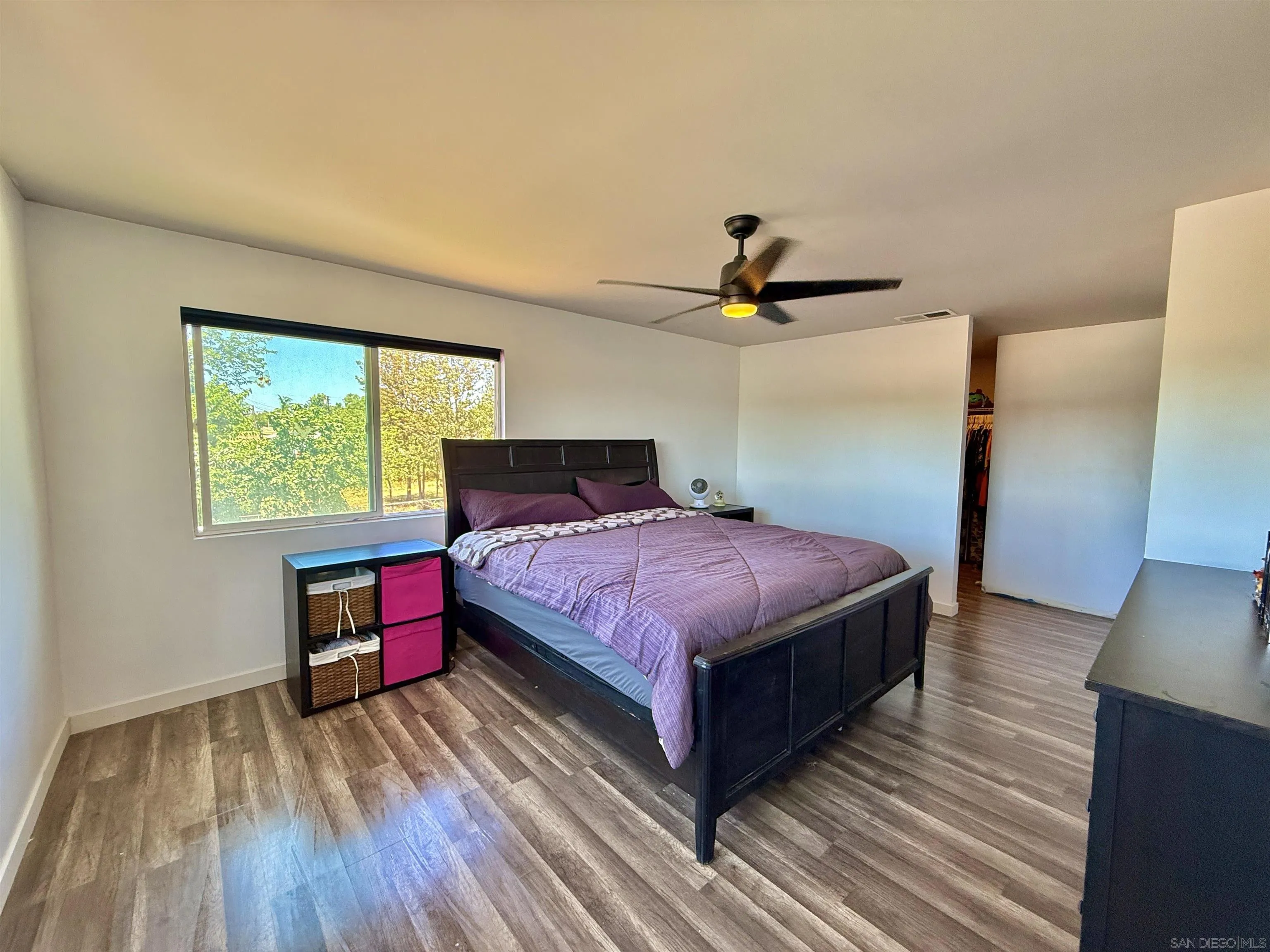 https://cdn.realtyfeed.com/cdn/127/250035094/3abbe65181c7bd7cb3d759678fd6d2ff.webp