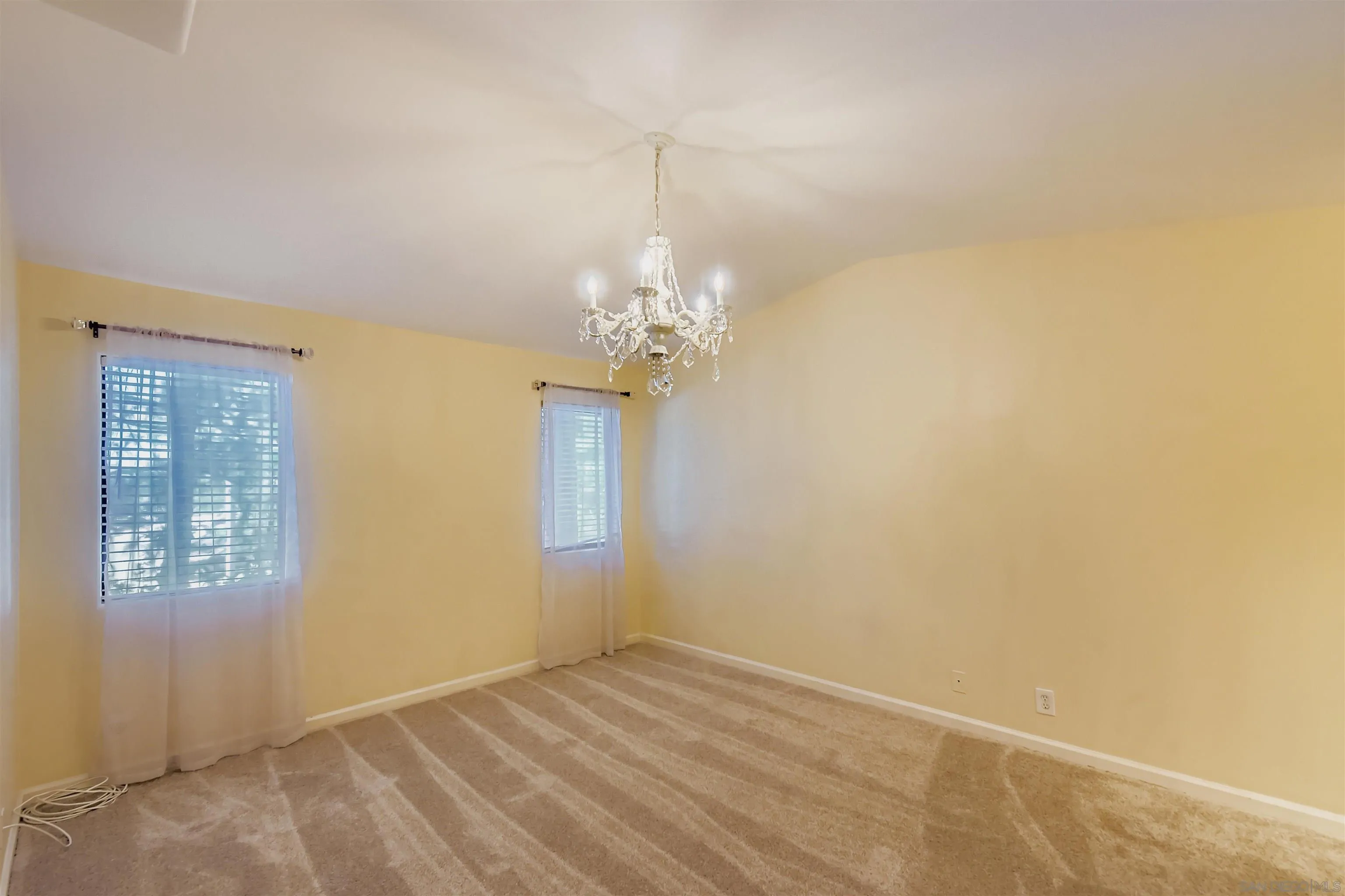 Photo #10: 250035098 Listing: Photo #10