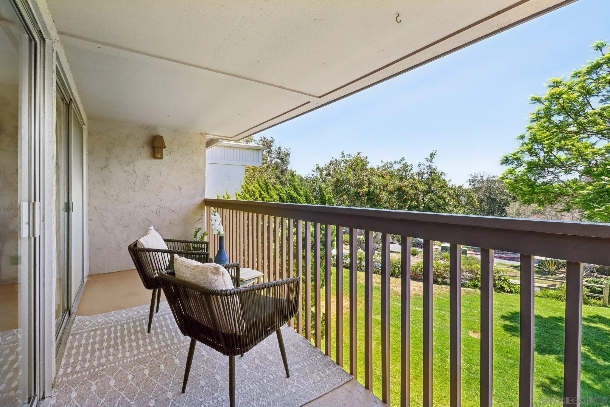 Photo #5: 250035112 Listing 