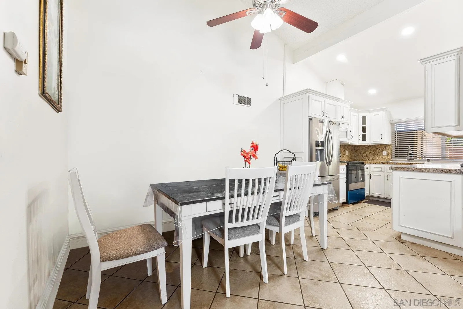 Photo #8: 250035118 Listing: Photo #8