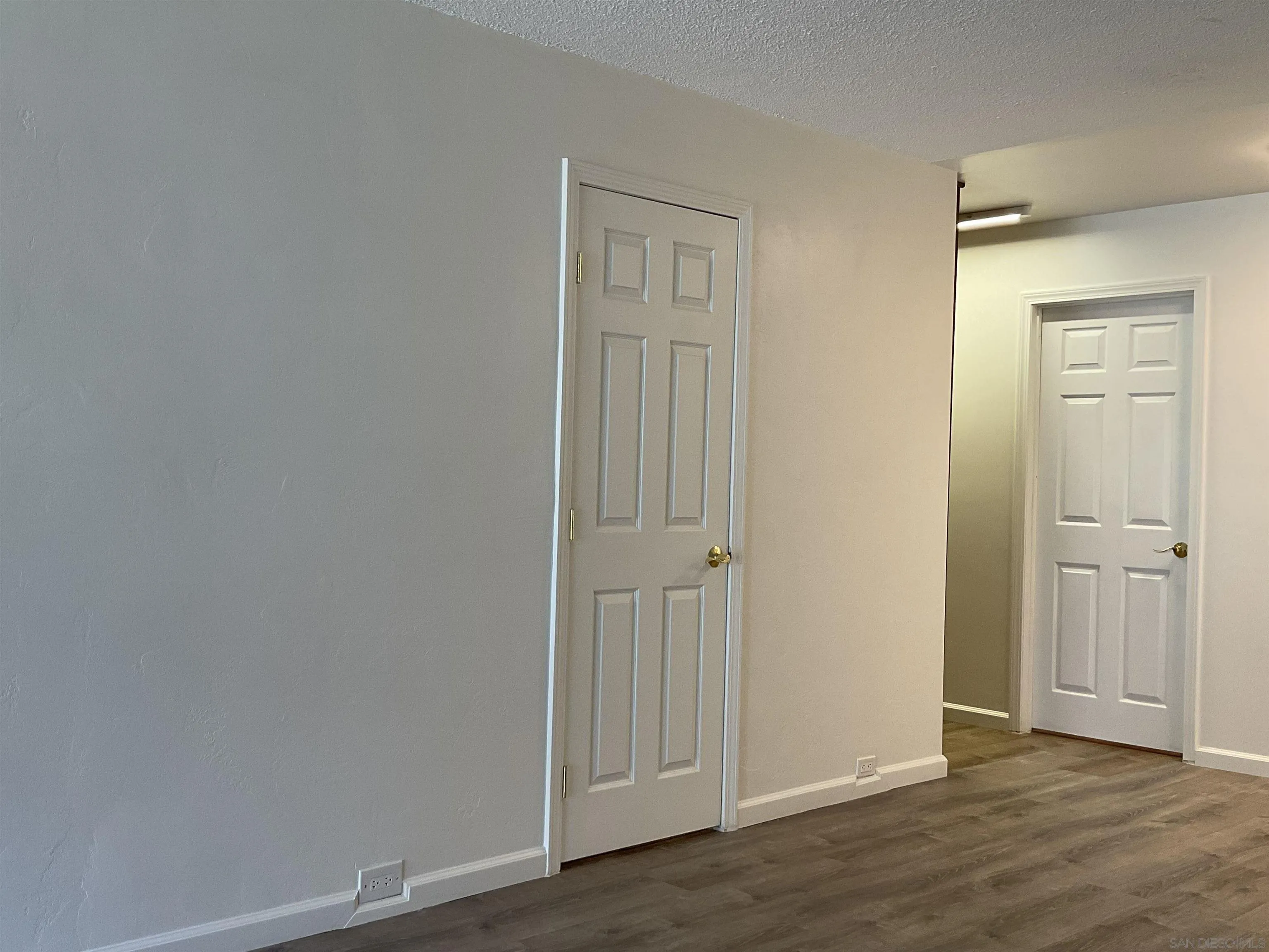Photo #15: 250035119 Listing: Photo #15