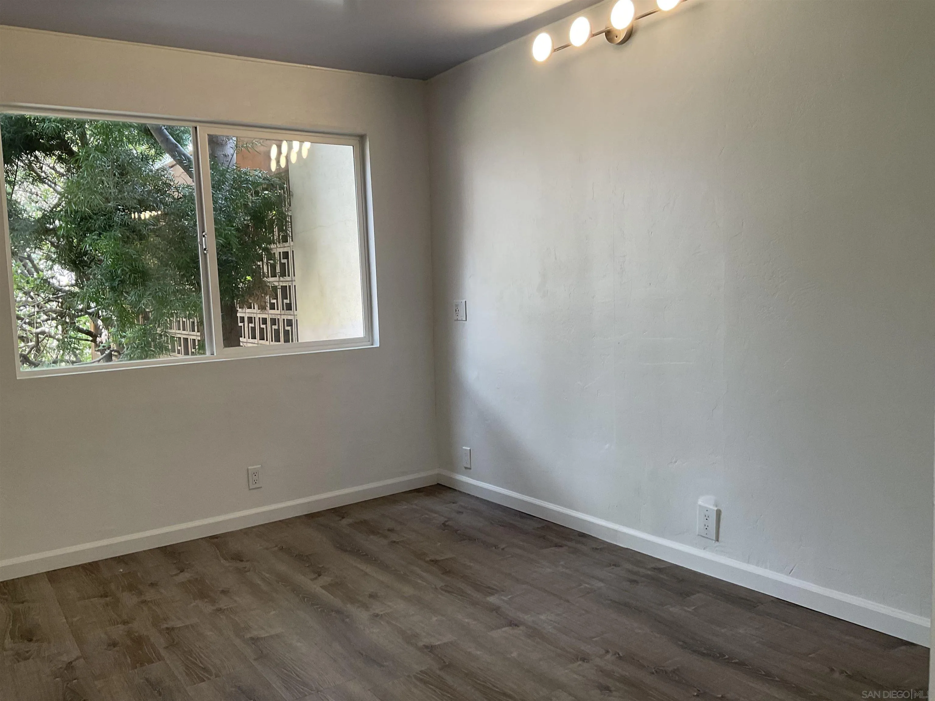 Photo #36: 250035119 Listing: Photo #36